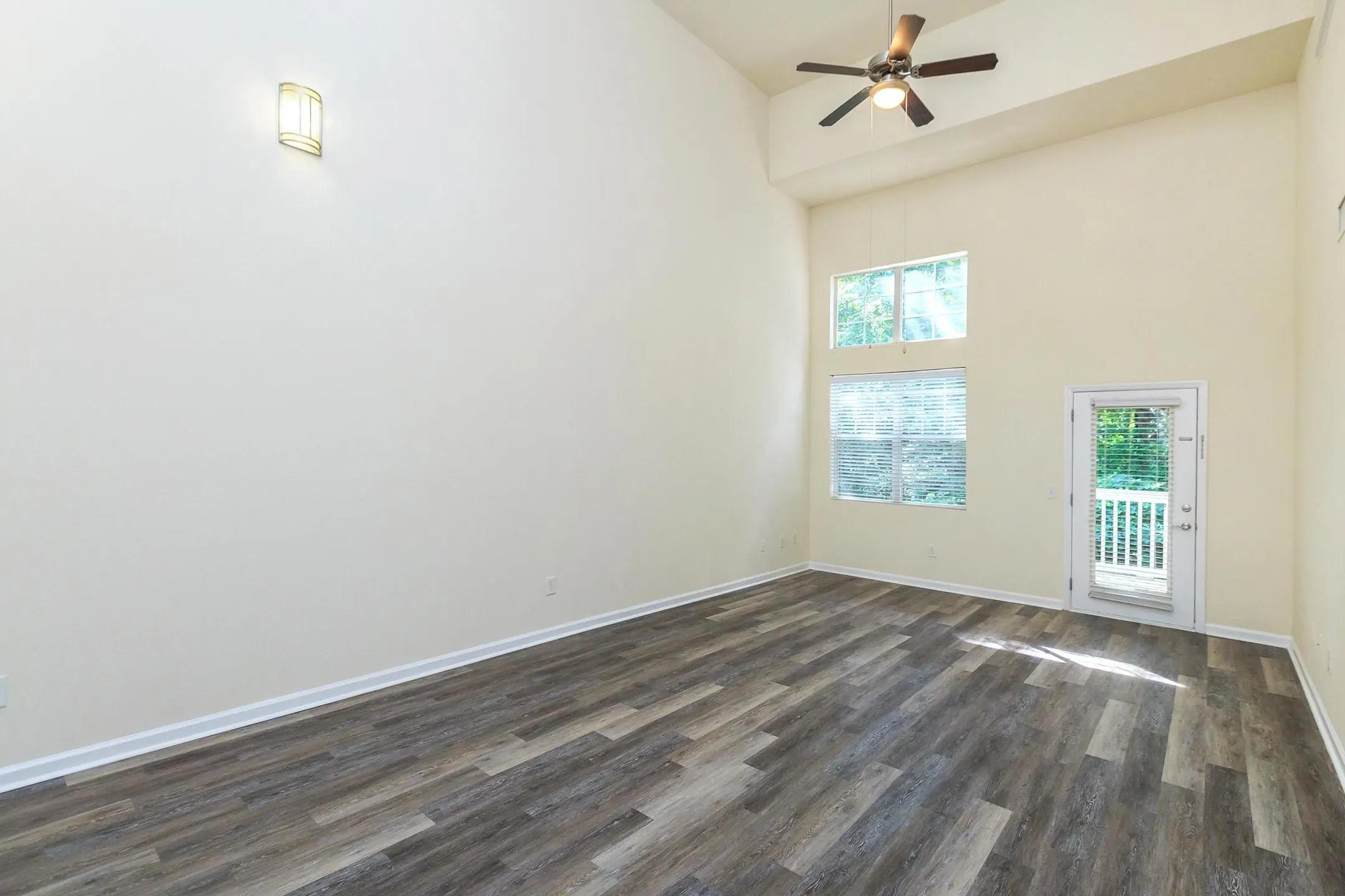 The Lofts at Strickland Glen 12203 Strickland Rd Raleigh, NC