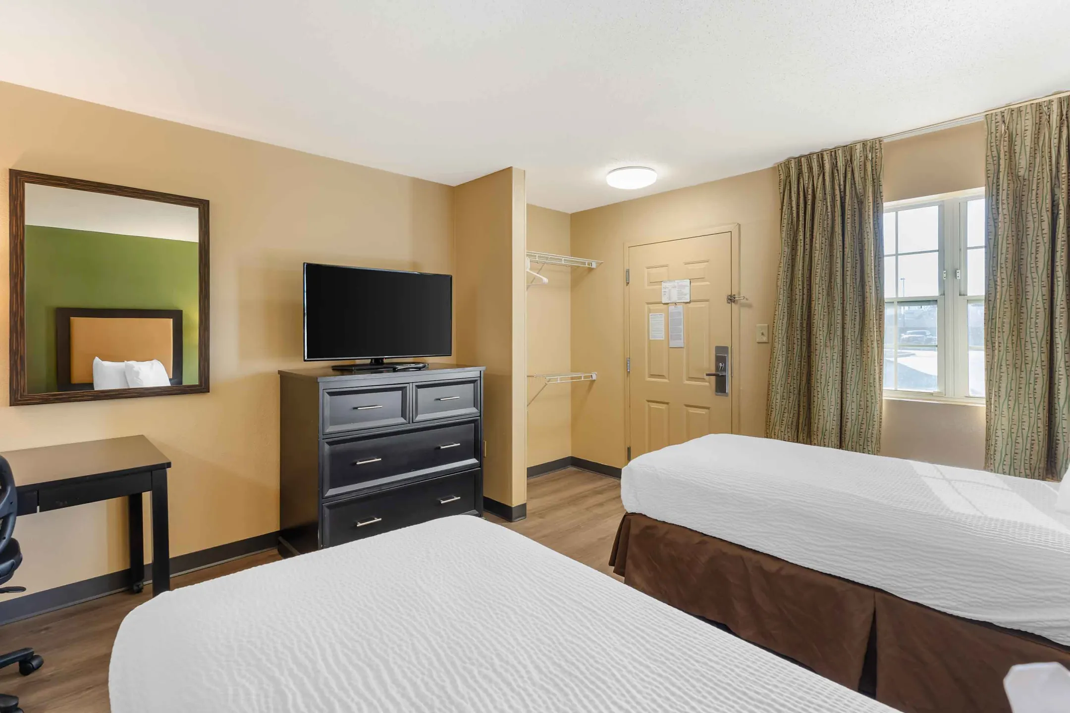 Furnished Studio St. Louis Westport East Lackland Rd. 11827 Lackland Rd Saint Louis