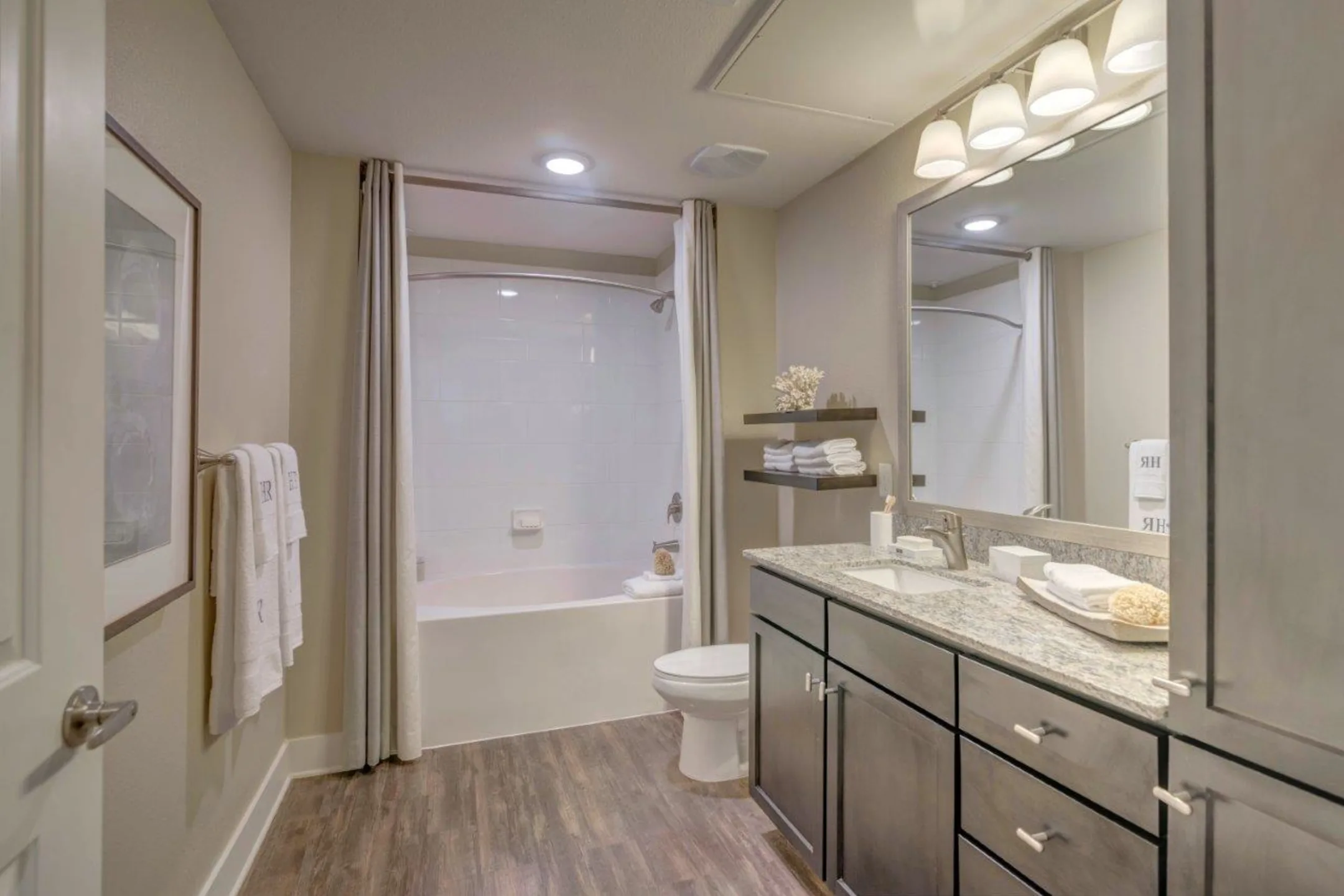 Bathroom - Harper's Retreat - Conroe, TX