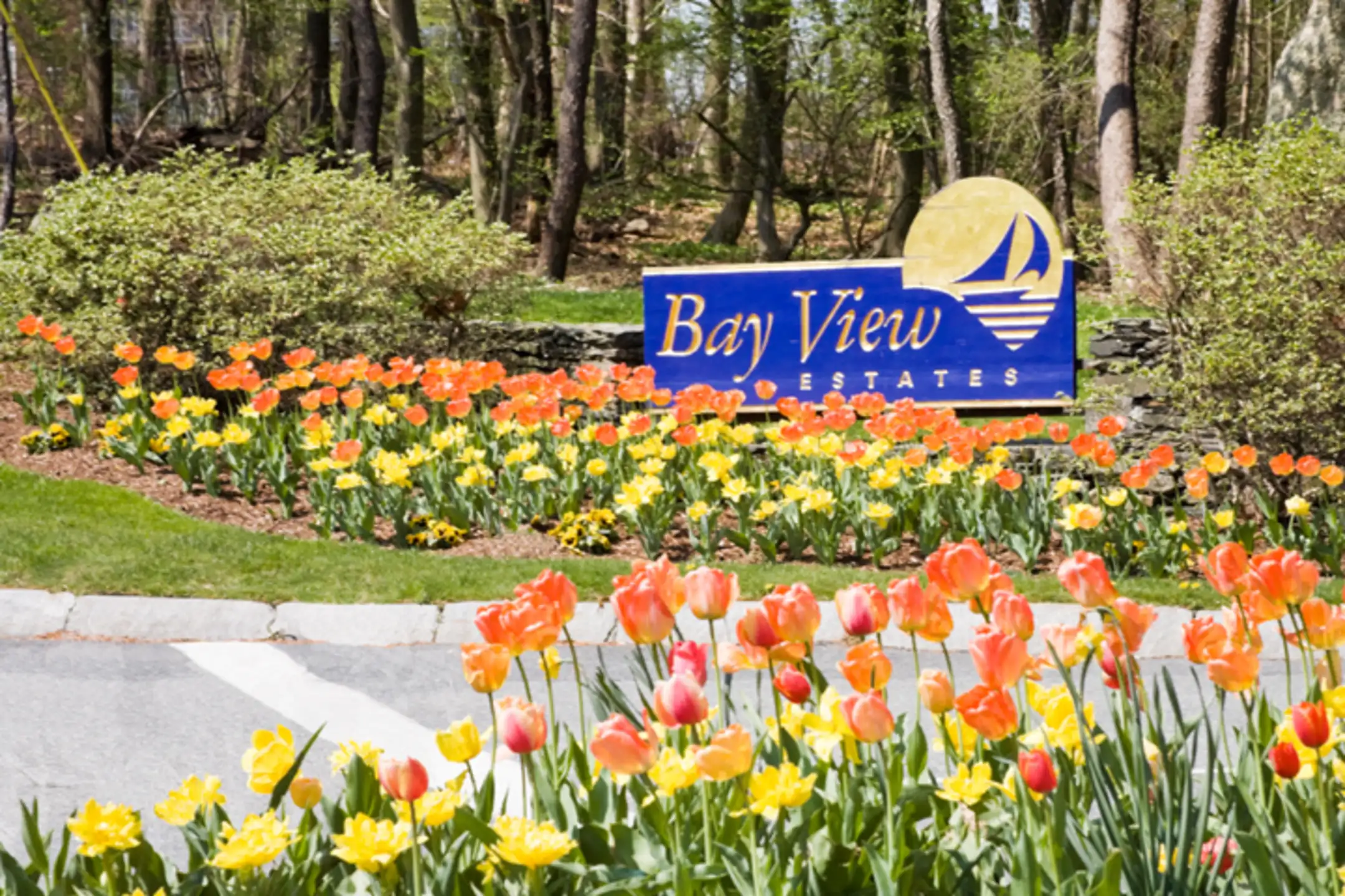 Bay View Estates Apartments Portsmouth, RI 02871