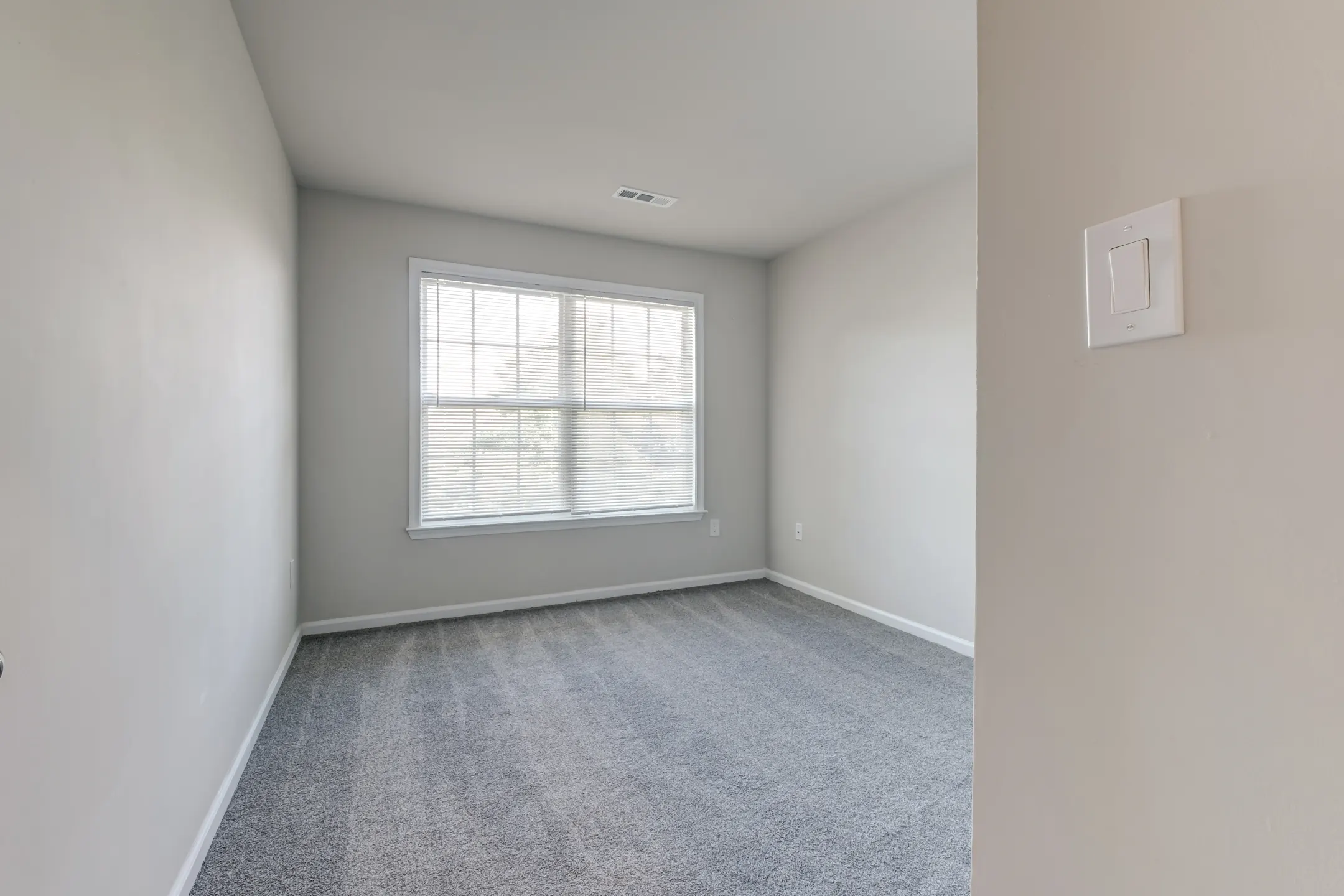 Homestead Village Apartments Metuchen, NJ 08840