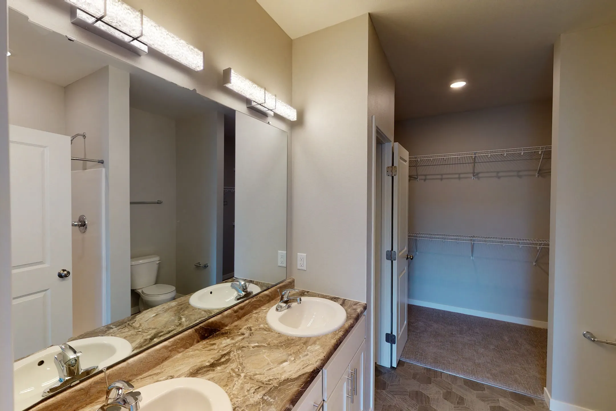 Northern Lights Apartments West Fargo, ND 58078