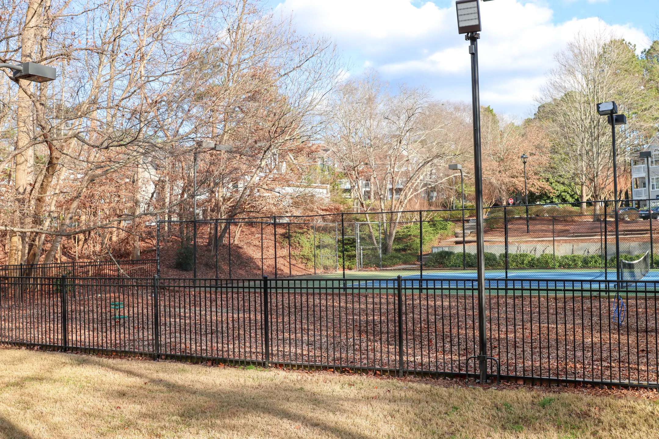 The Crest at Berkeley Lake Apartment Homes 3575 Peachtree Industrial