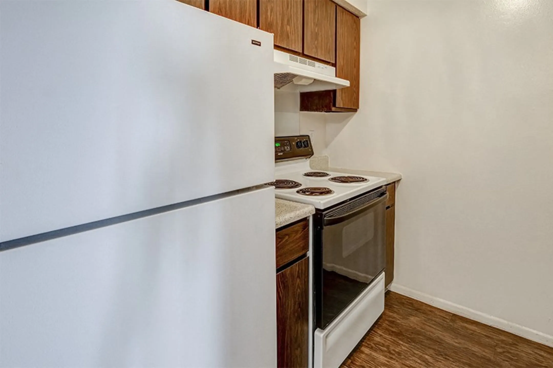 The Woods of Eagle Creek Apartments 4949 Bobwhite Ln Indianapolis