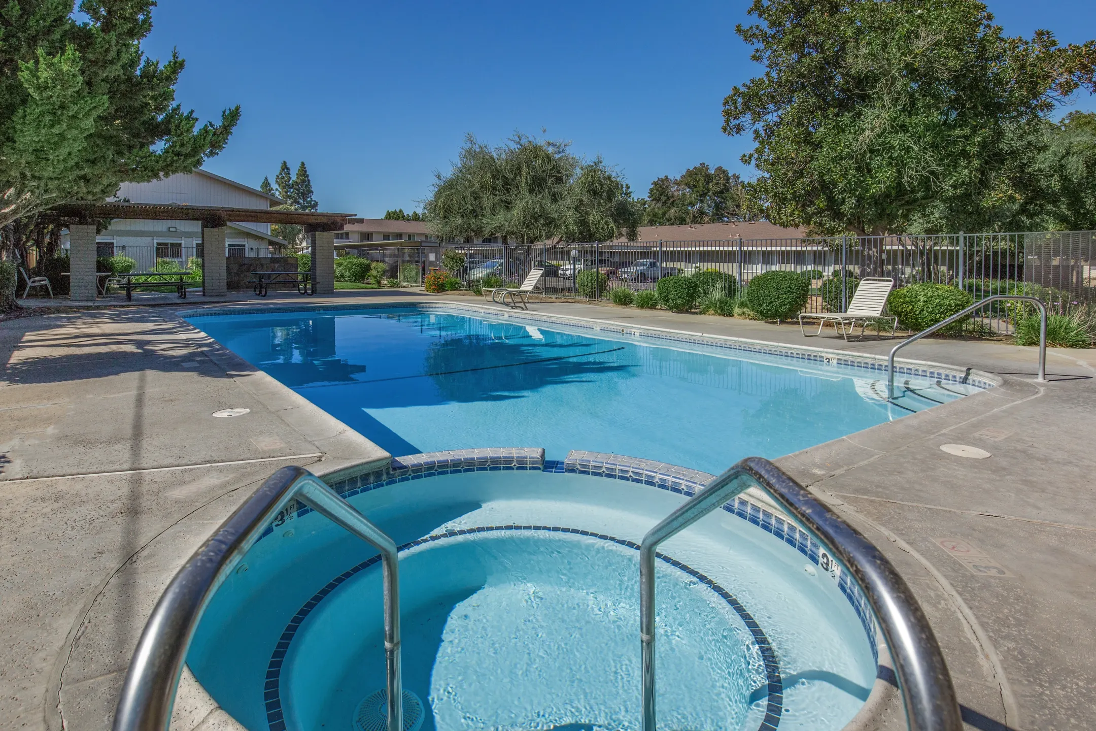 Pool - Brookdale North Apartments - Merced, CA