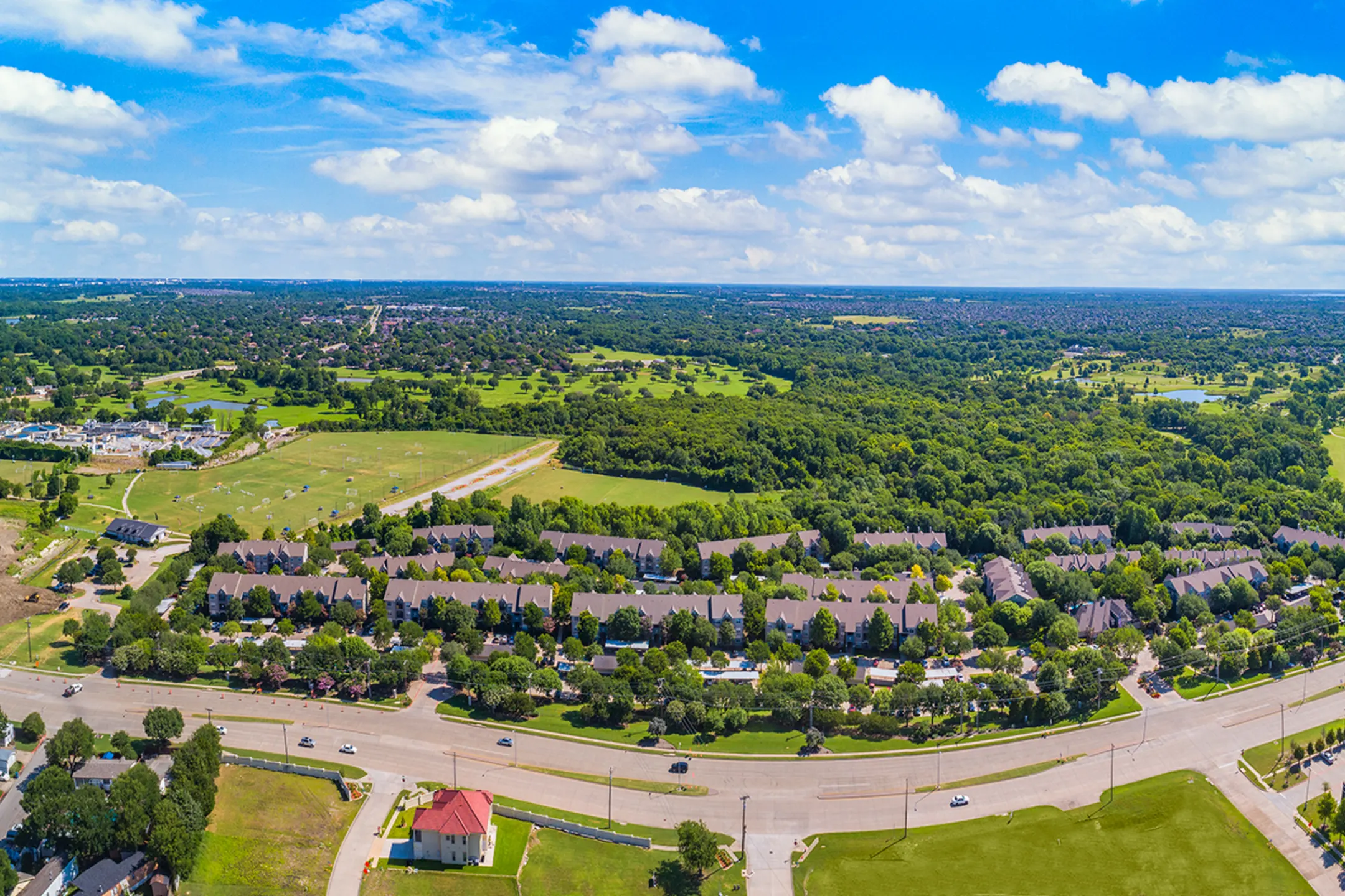 Los Rios Apartments Plano Texas