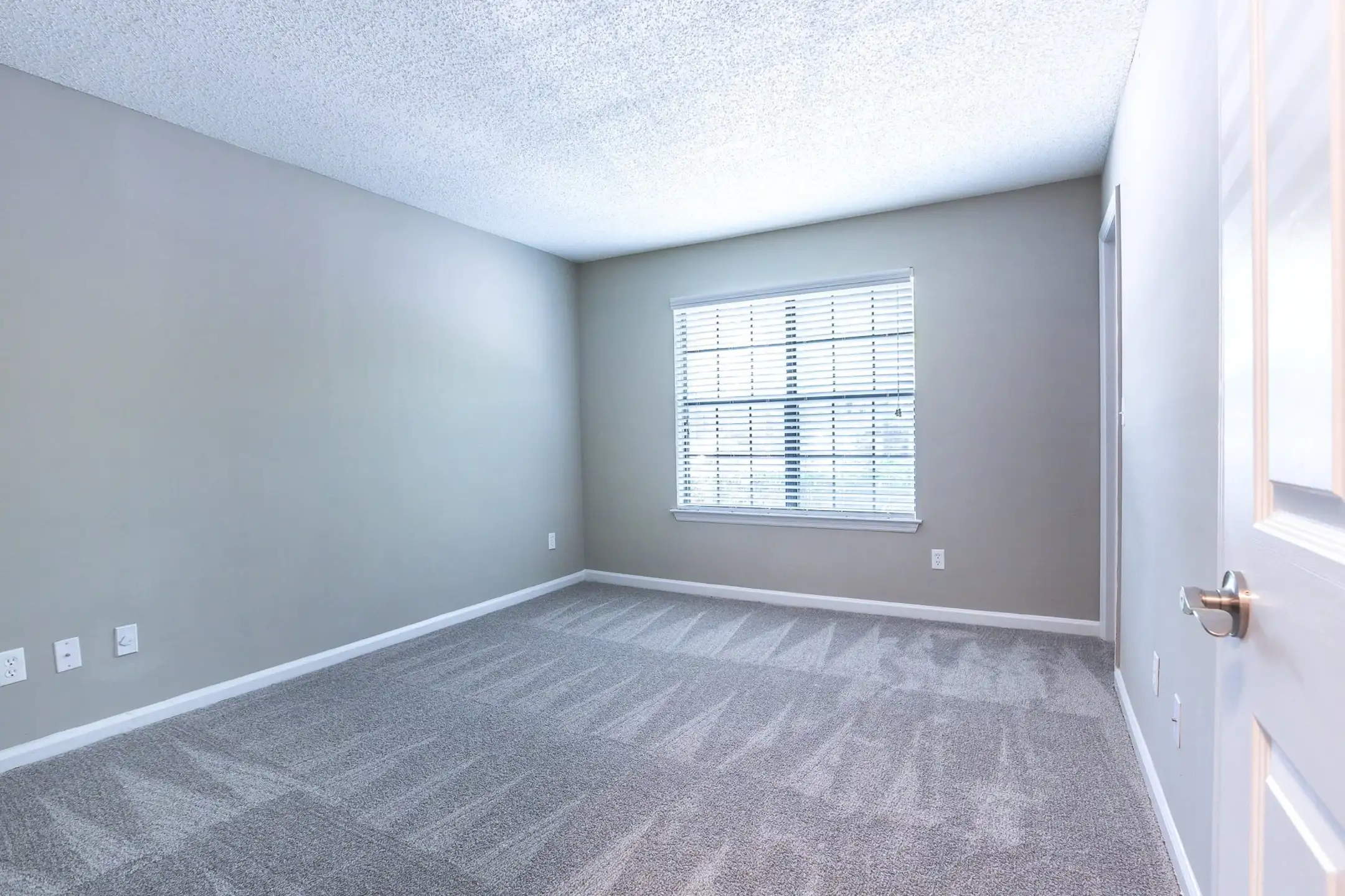 Woodmere Trace Apartments Duluth, GA 30096