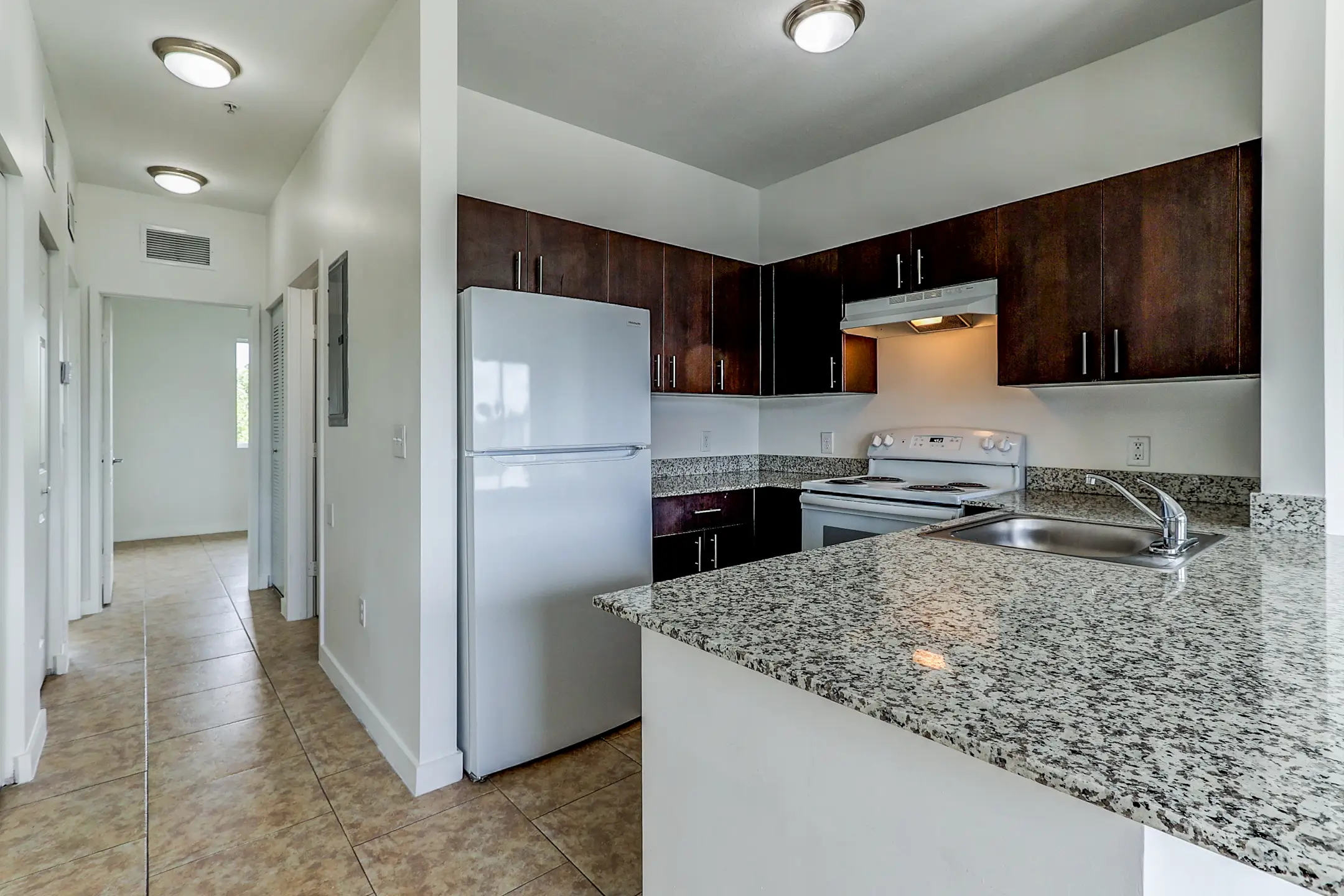 Las Vistas at Amelia Apartments Hialeah, FL 33014