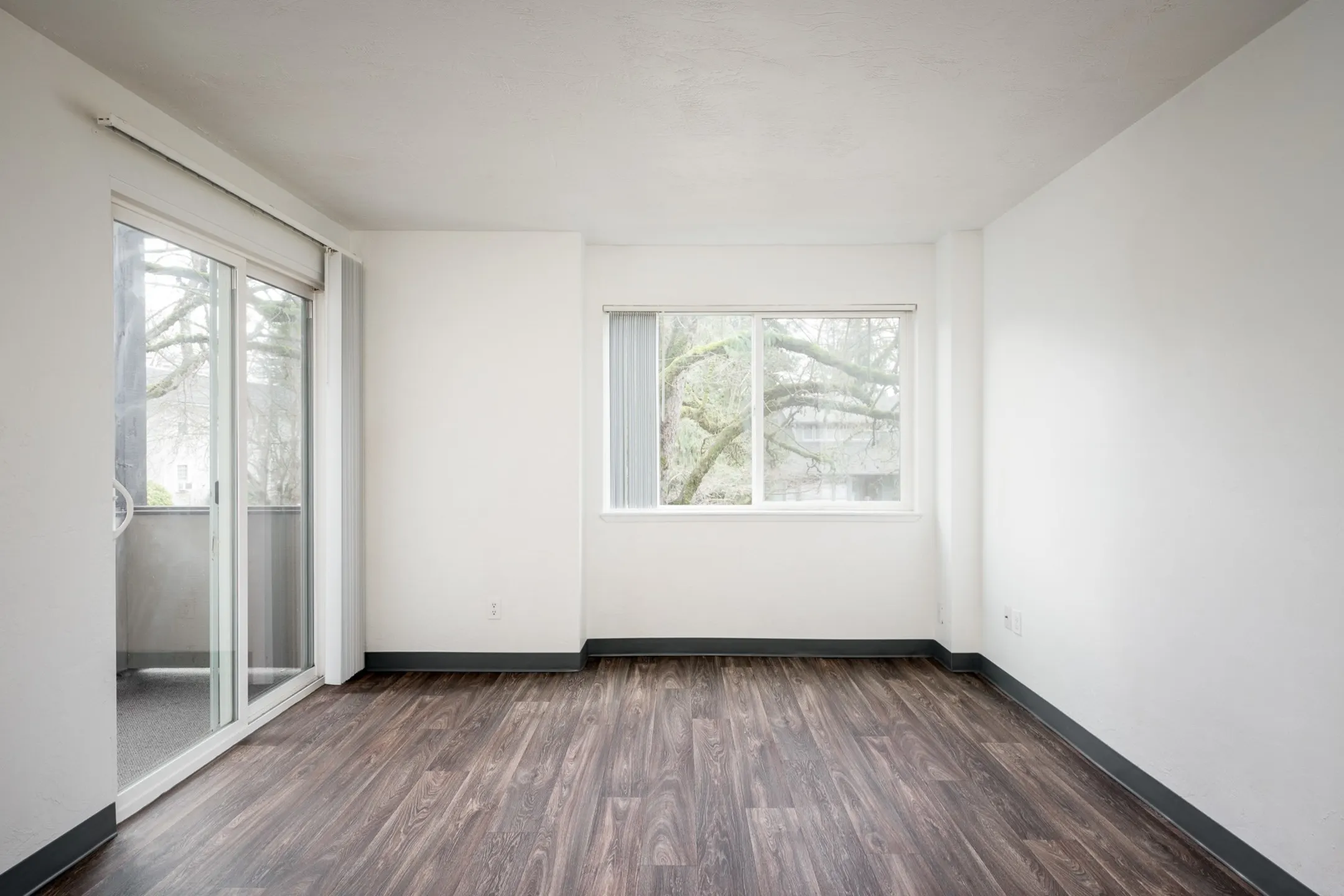 Broadway Center Apartments Eugene, OR 97401