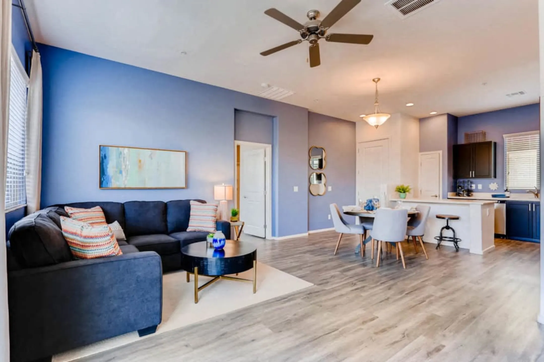 Avilla Deer Valley Apartments Phoenix, AZ 85085