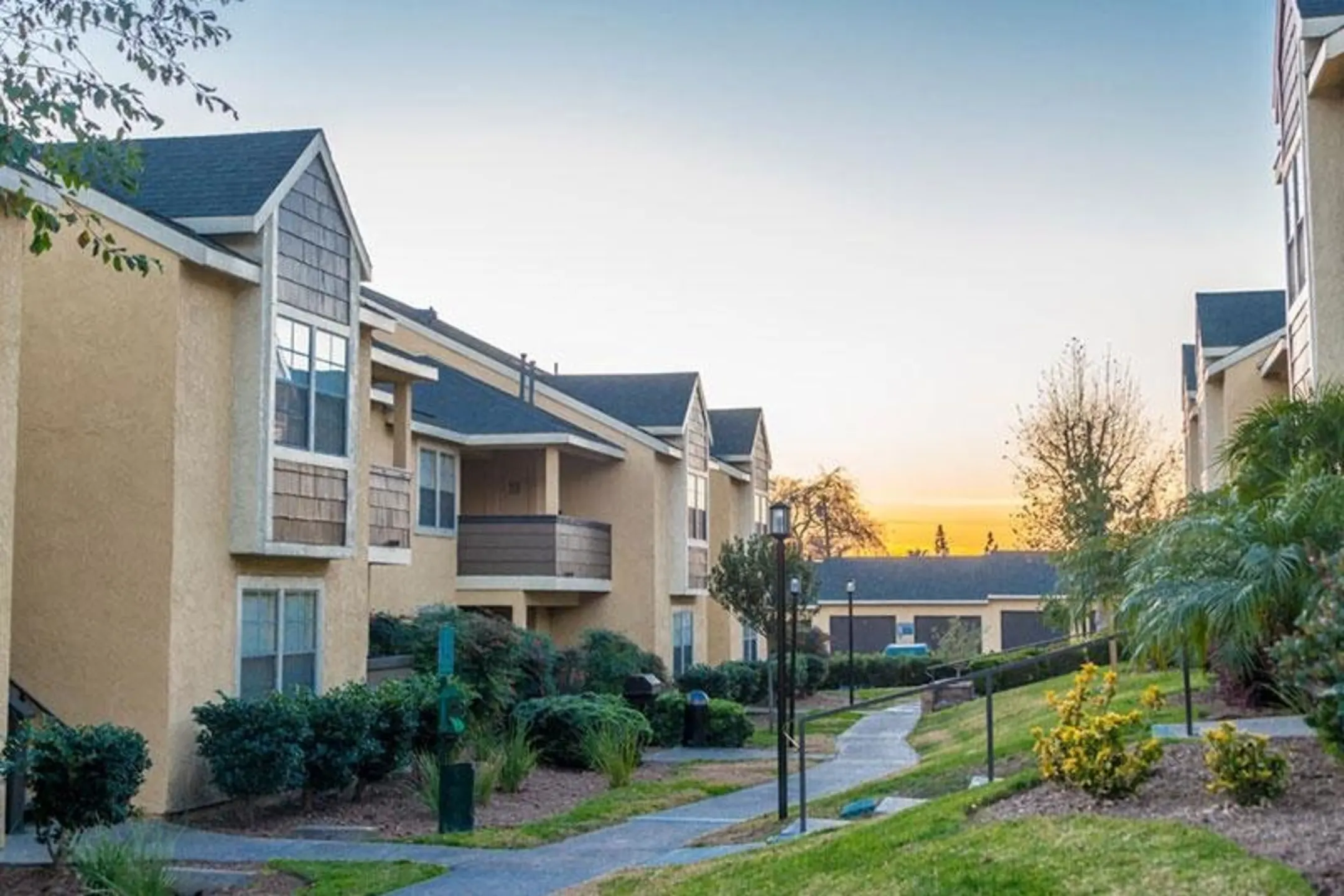 Parc Claremont Apartments Apartments Upland, CA 91786