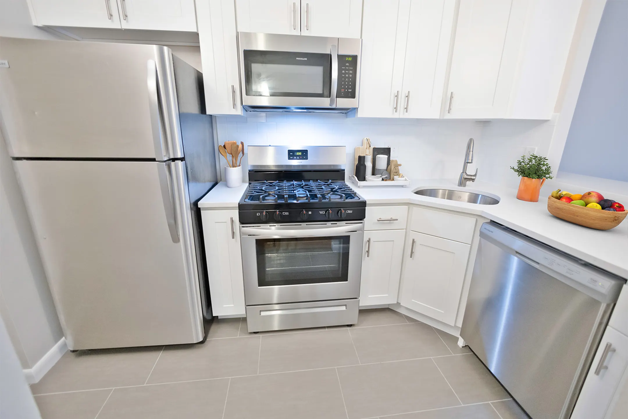 Radcliff House 1000 Conestoga Rd Bryn Mawr, PA Apartments for Rent