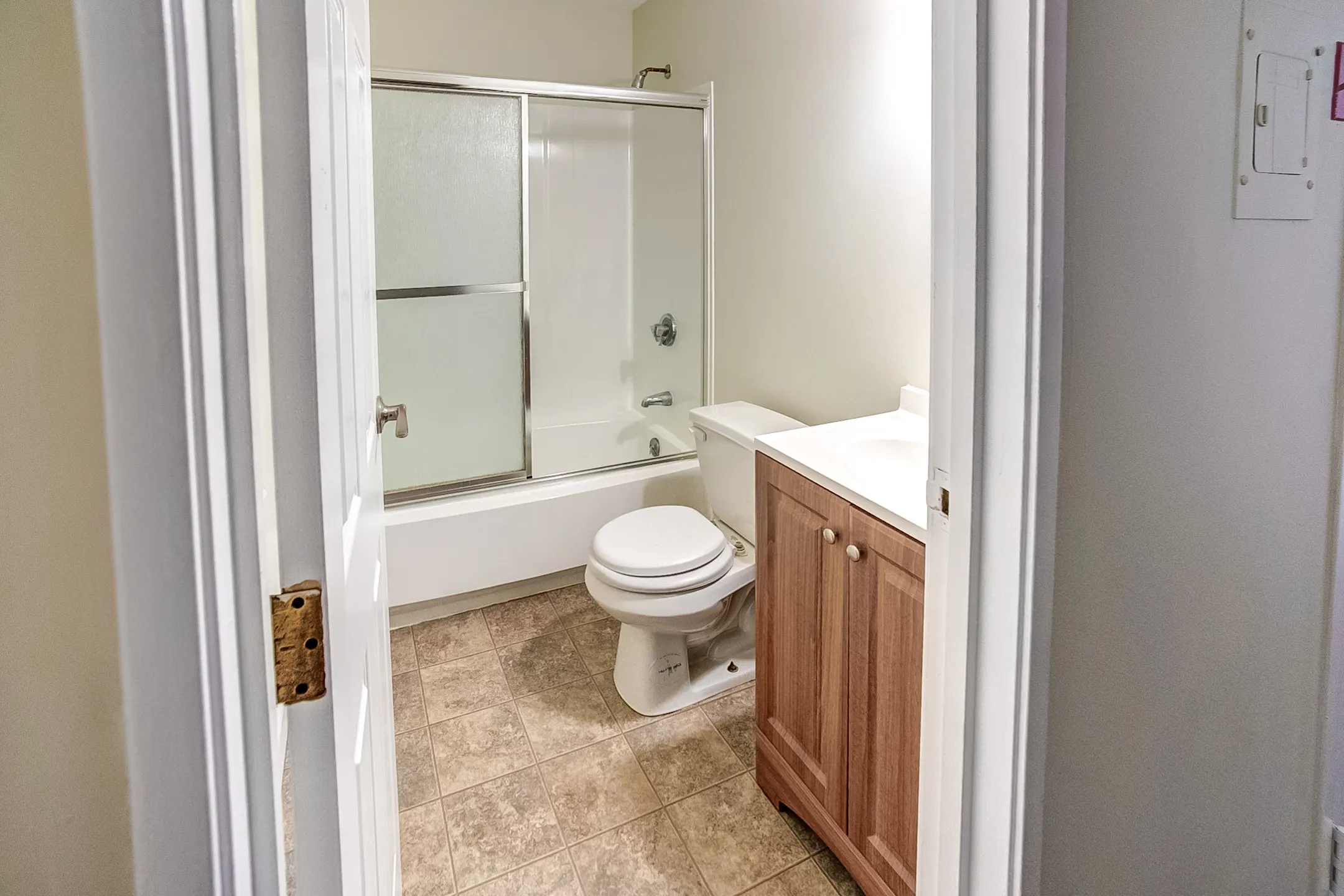 Tara Apartments 2900 Main St Bridgeport, CT Apartments for Rent Rent.