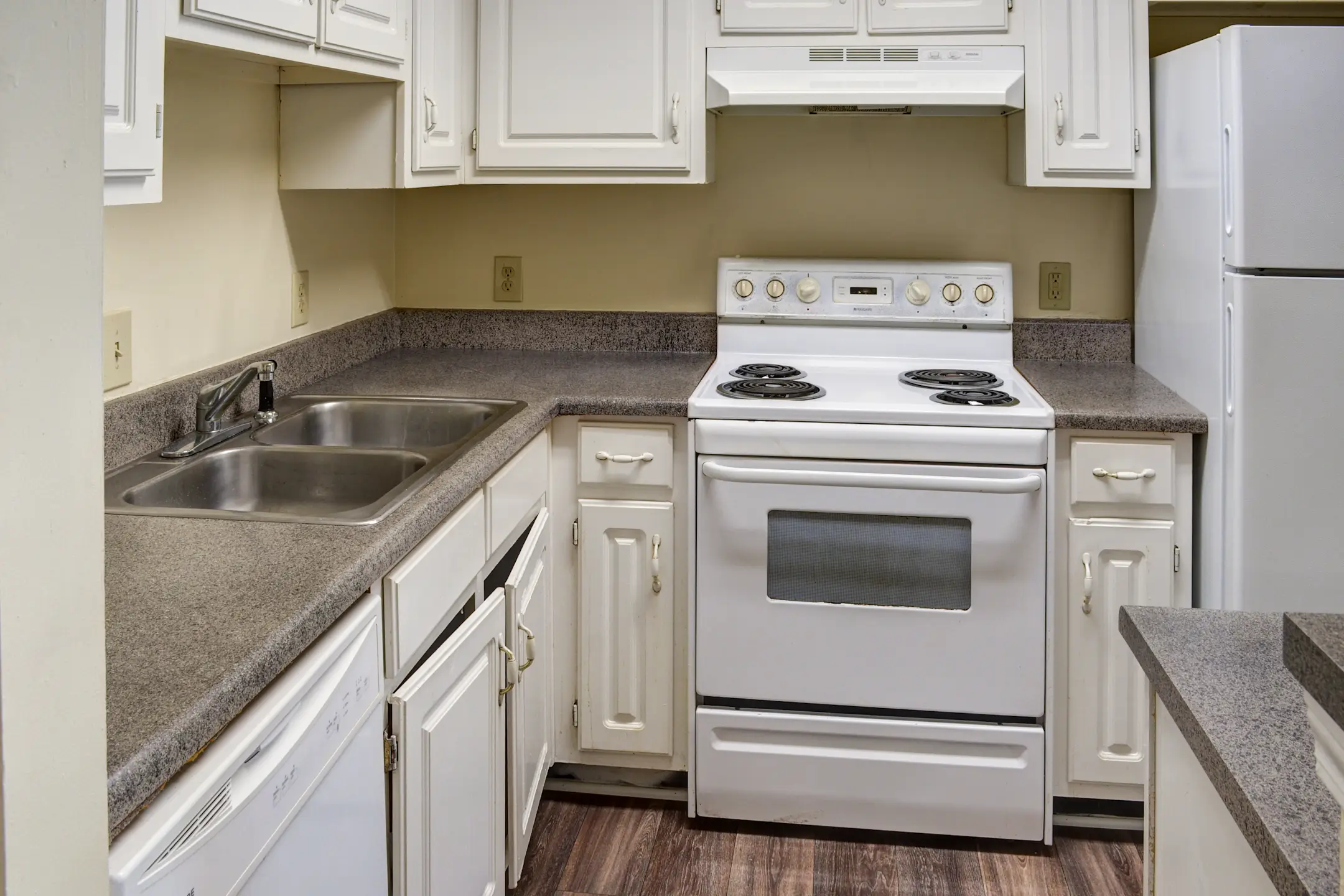 North Pointe Apartments 100 N POINTE DR Gainesville, GA for Rent Rent.