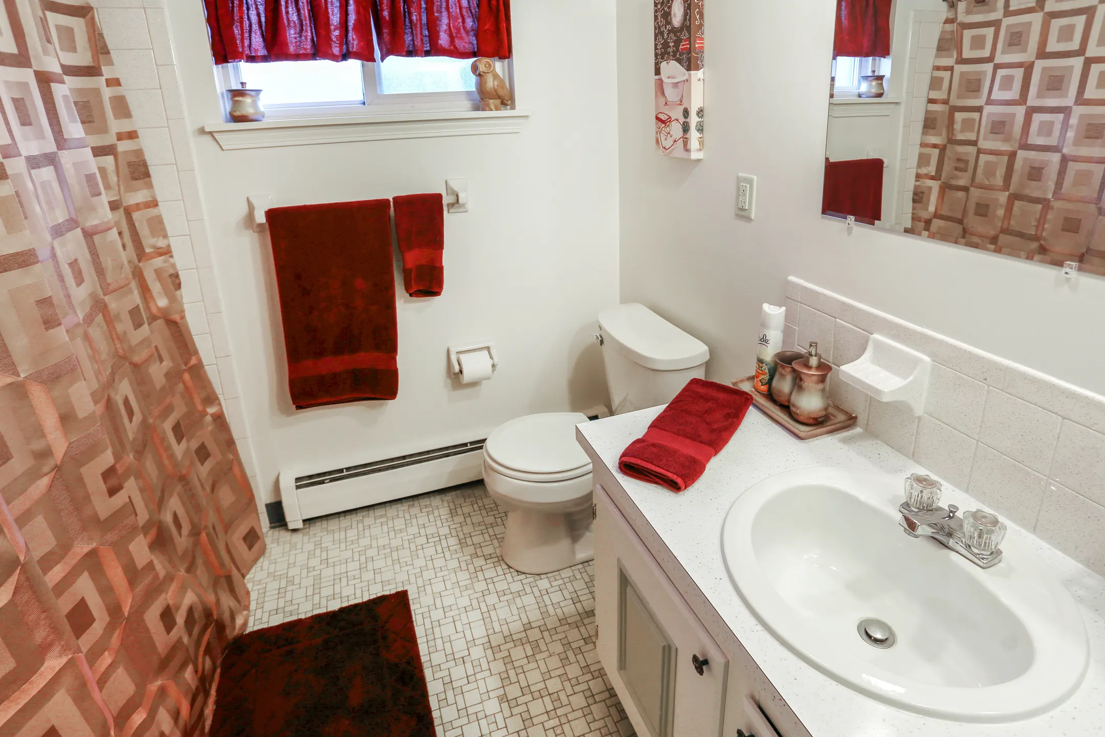 Bathroom - Losson Garden Apartments - Buffalo, NY