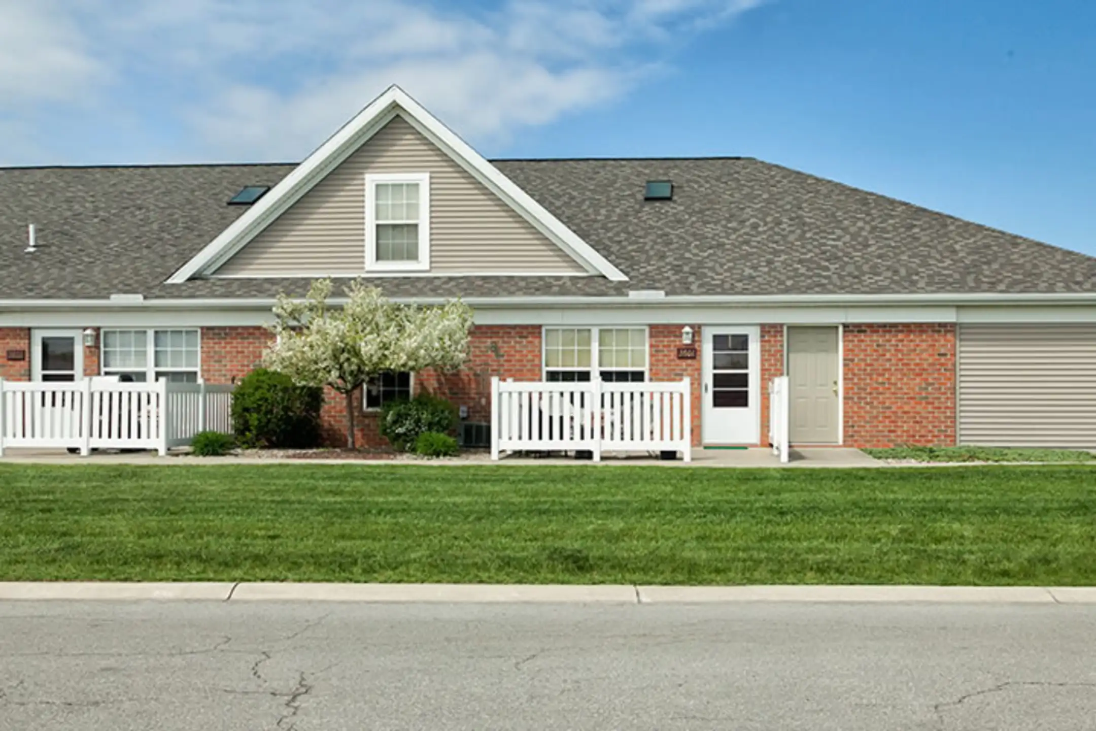 The Village At Edson Creek Apartments Vermilion, OH 44089