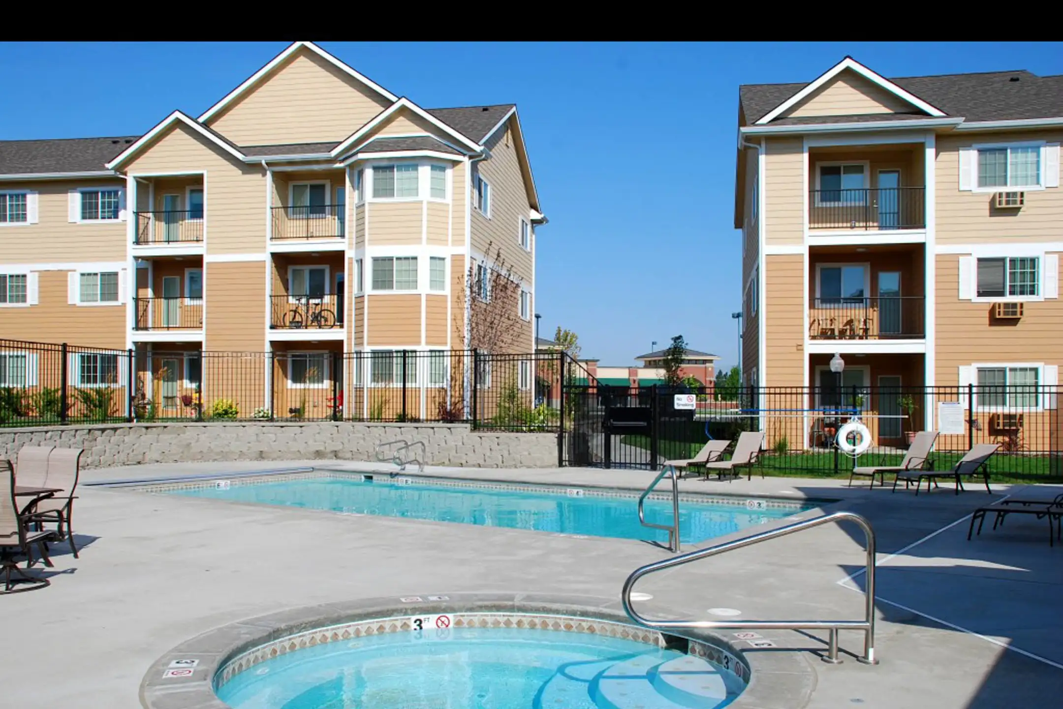 Quail Springs Apartments 4711 N Dallas Rd West Richland, WA