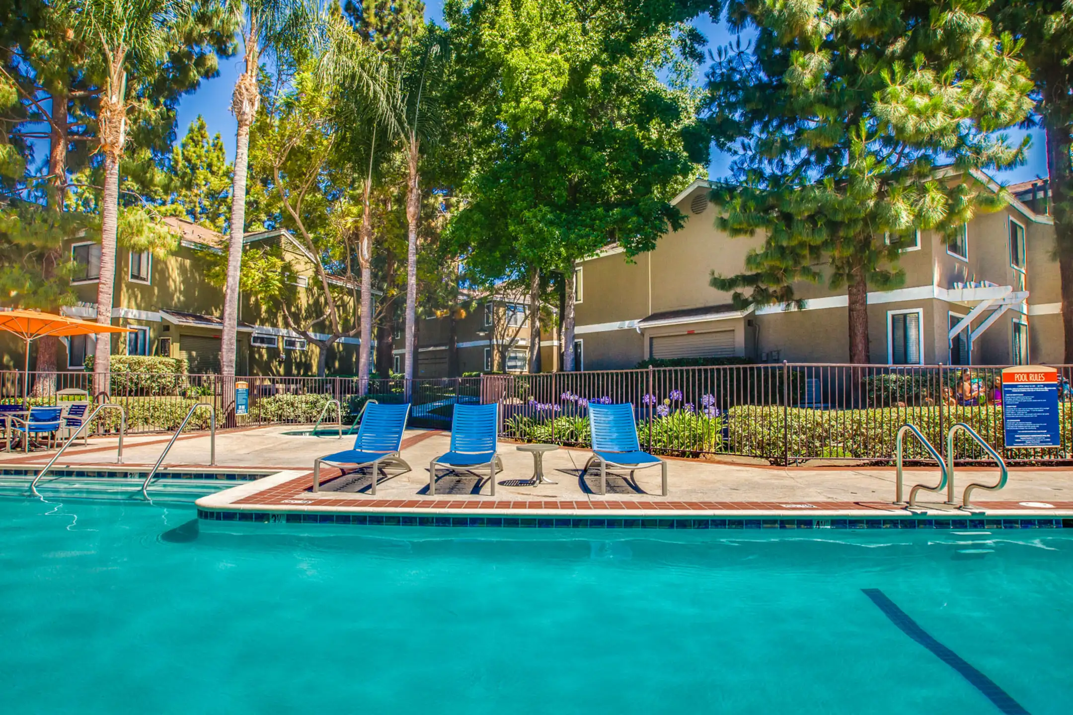 Island Club Apartments 2300 Catalina Cir Oceanside, CA Apartments