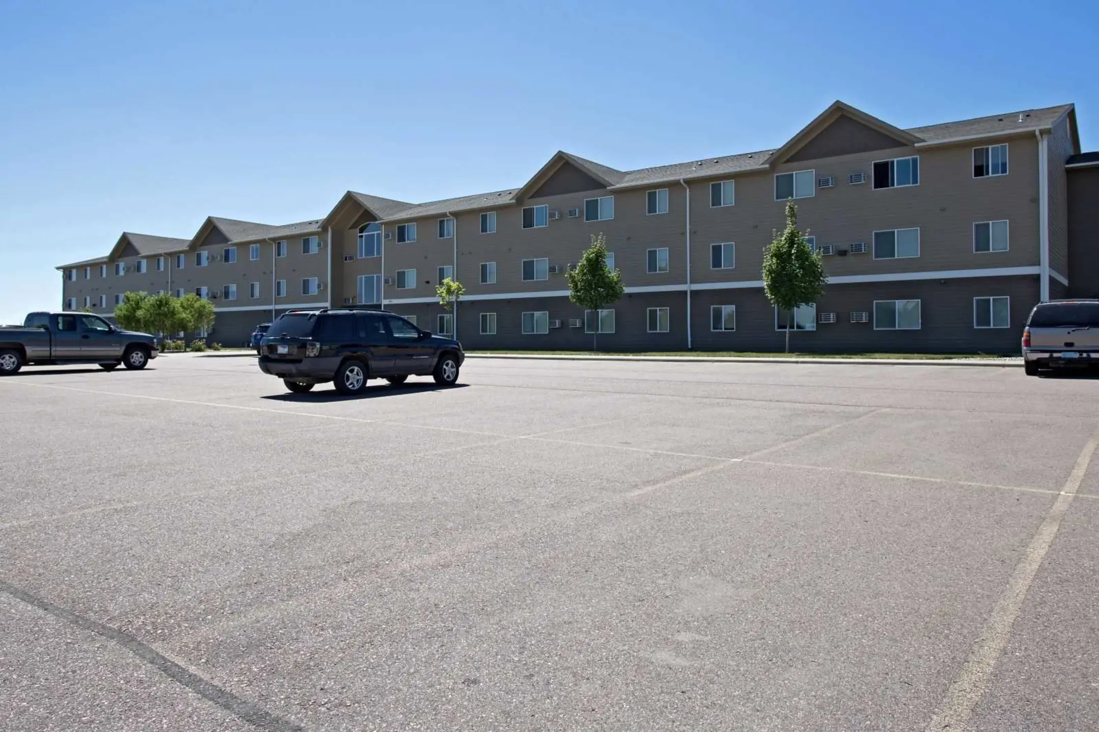 Building - Auburn Manor Apartments - Sioux Falls, SD