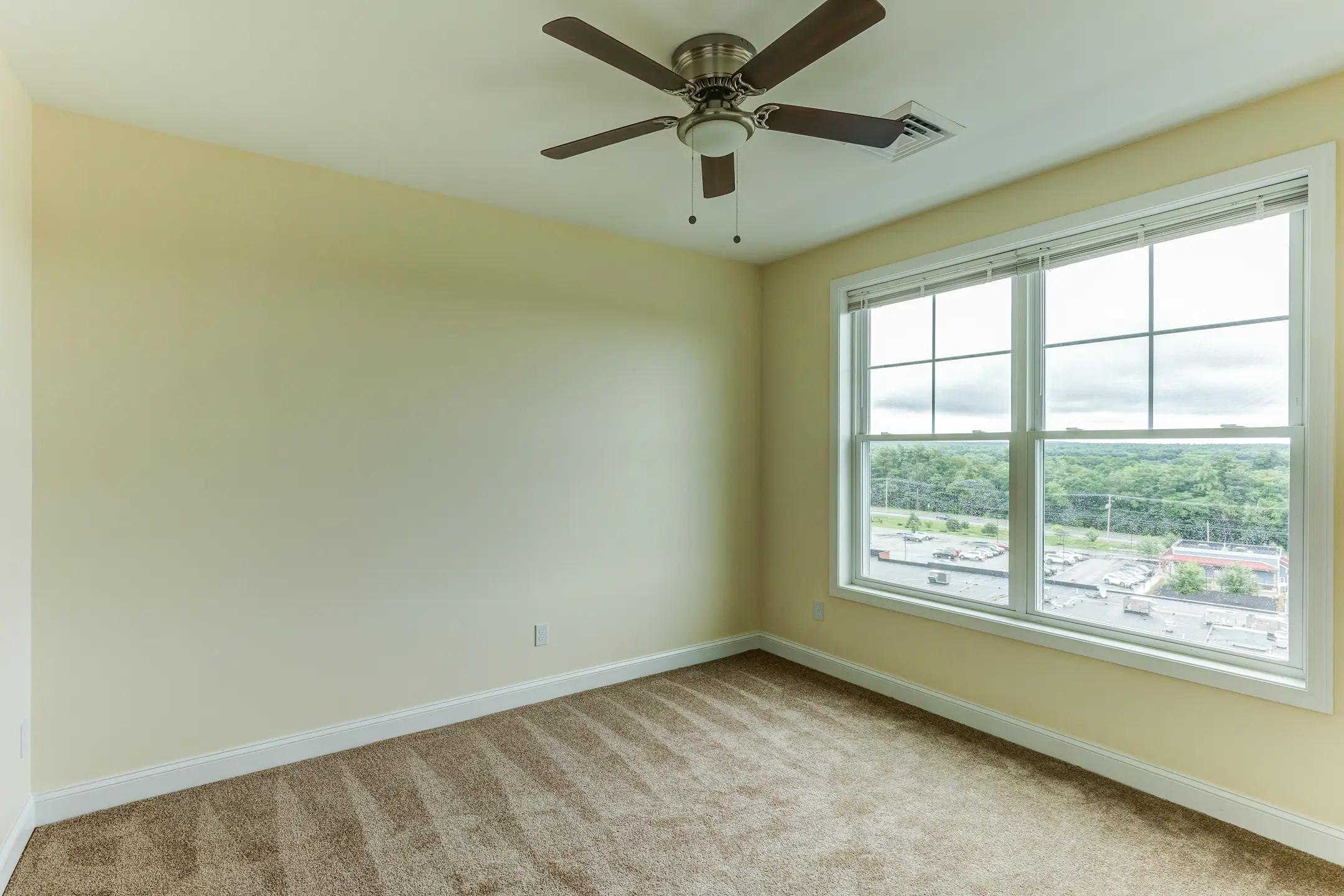 Merrimack 360 Apartments Merrimack, NH 03054