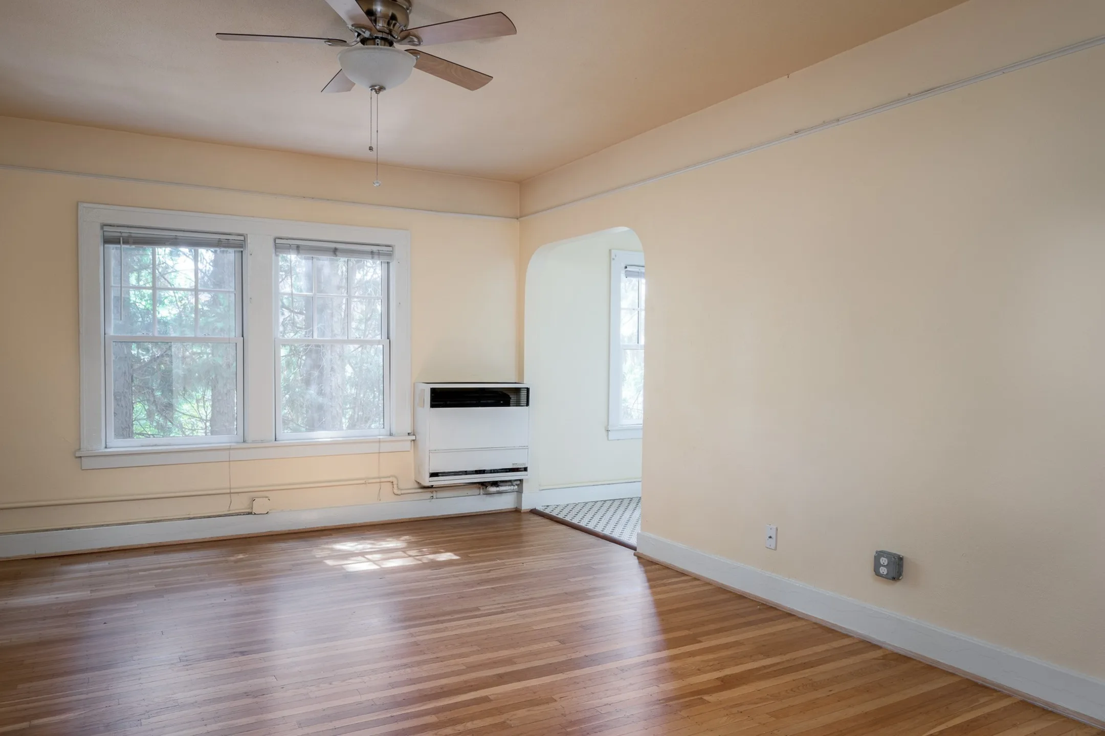 Living Room - Mississippi Court - Portland, OR