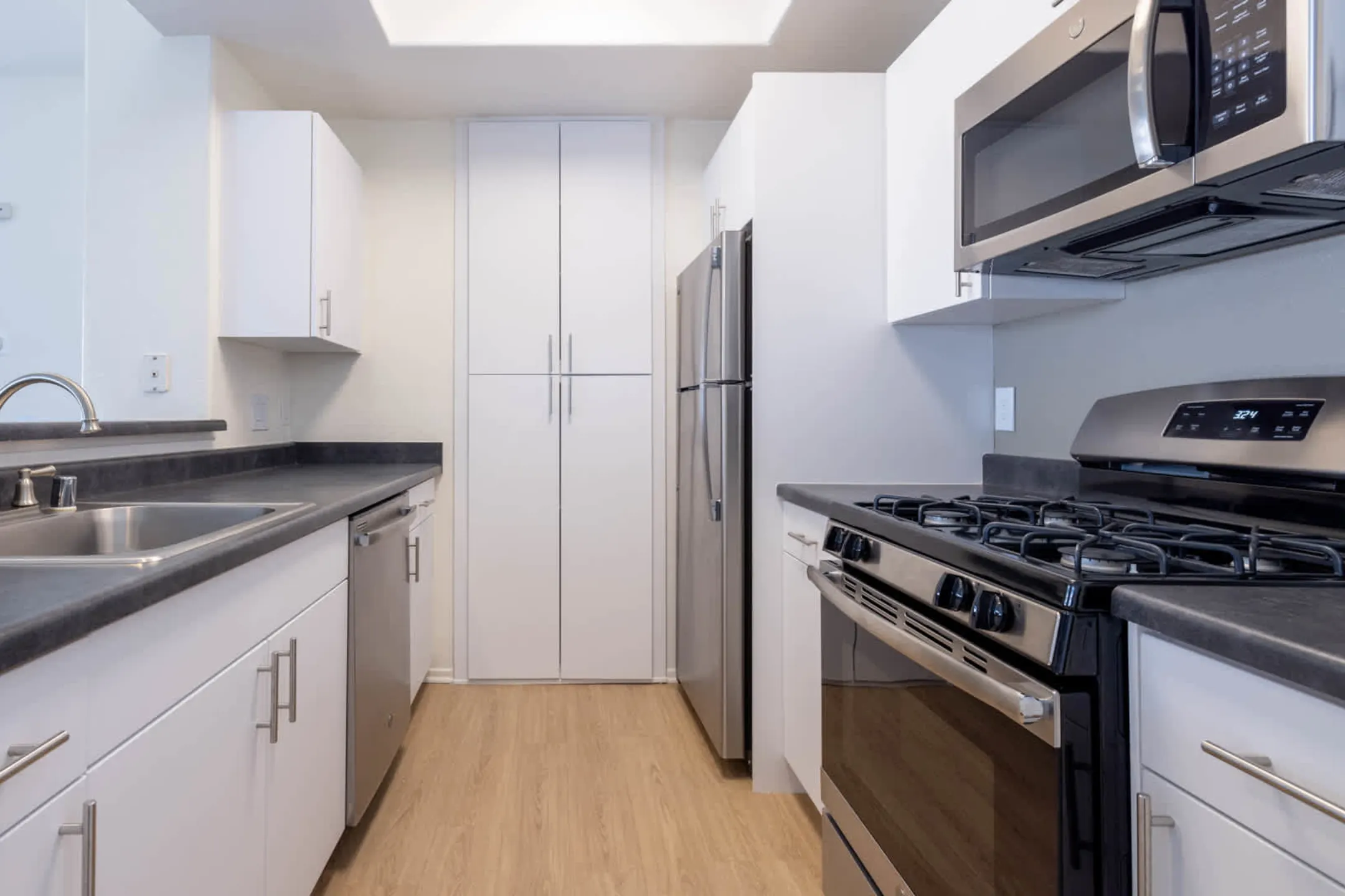 Skycrest 27800 McBean Pkwy Valencia, CA Apartments for Rent Rent.