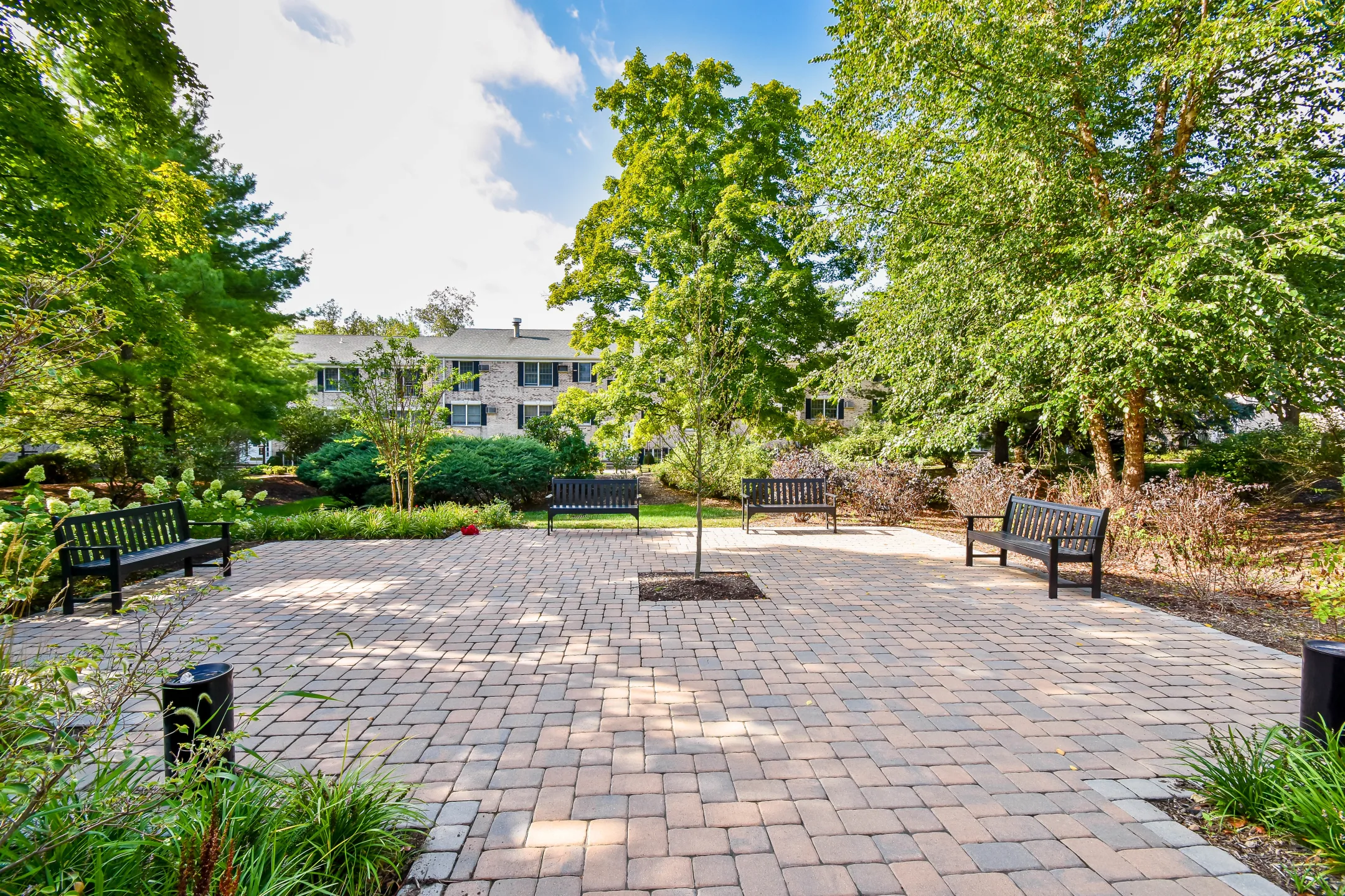 Patio / Deck - Coventry Square - Westwood, NJ