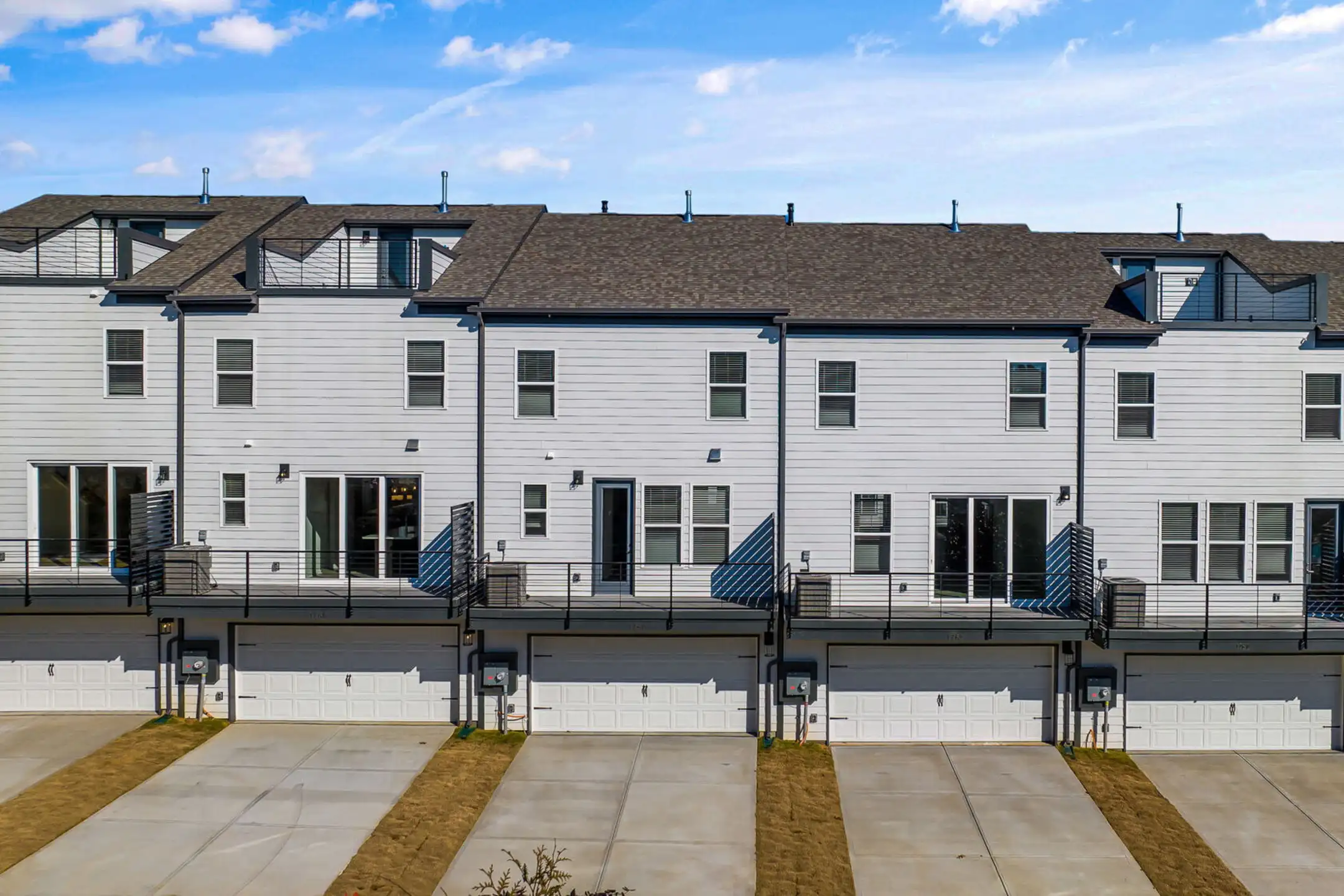 Abode at Reid's Cove Townhomes Mooresville, NC 28117