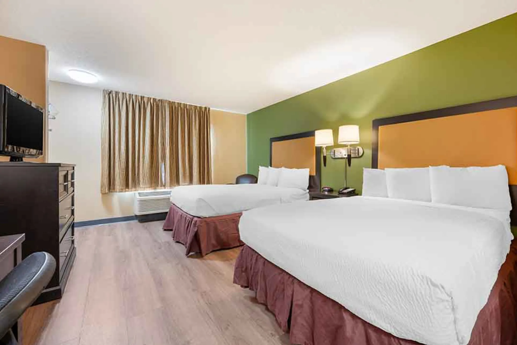 Furnished Studio Cincinnati Covington Apartments Covington, KY 41011