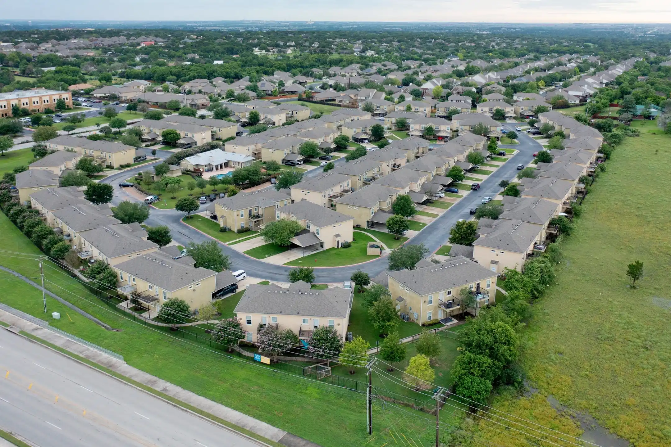 Links At Forest Creek 20404 Poppy Hls Trl Round Rock, TX Apartments