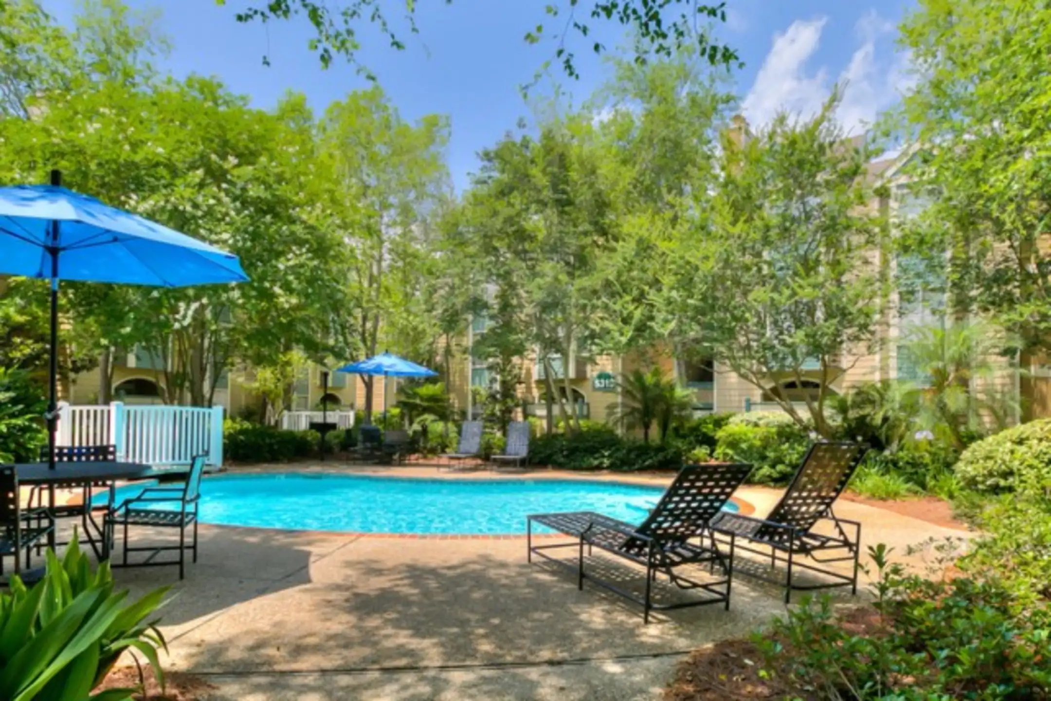 Citrus Creek West 5323 Citrus Blvd. River Ridge, LA Apartments for Rent Rent.