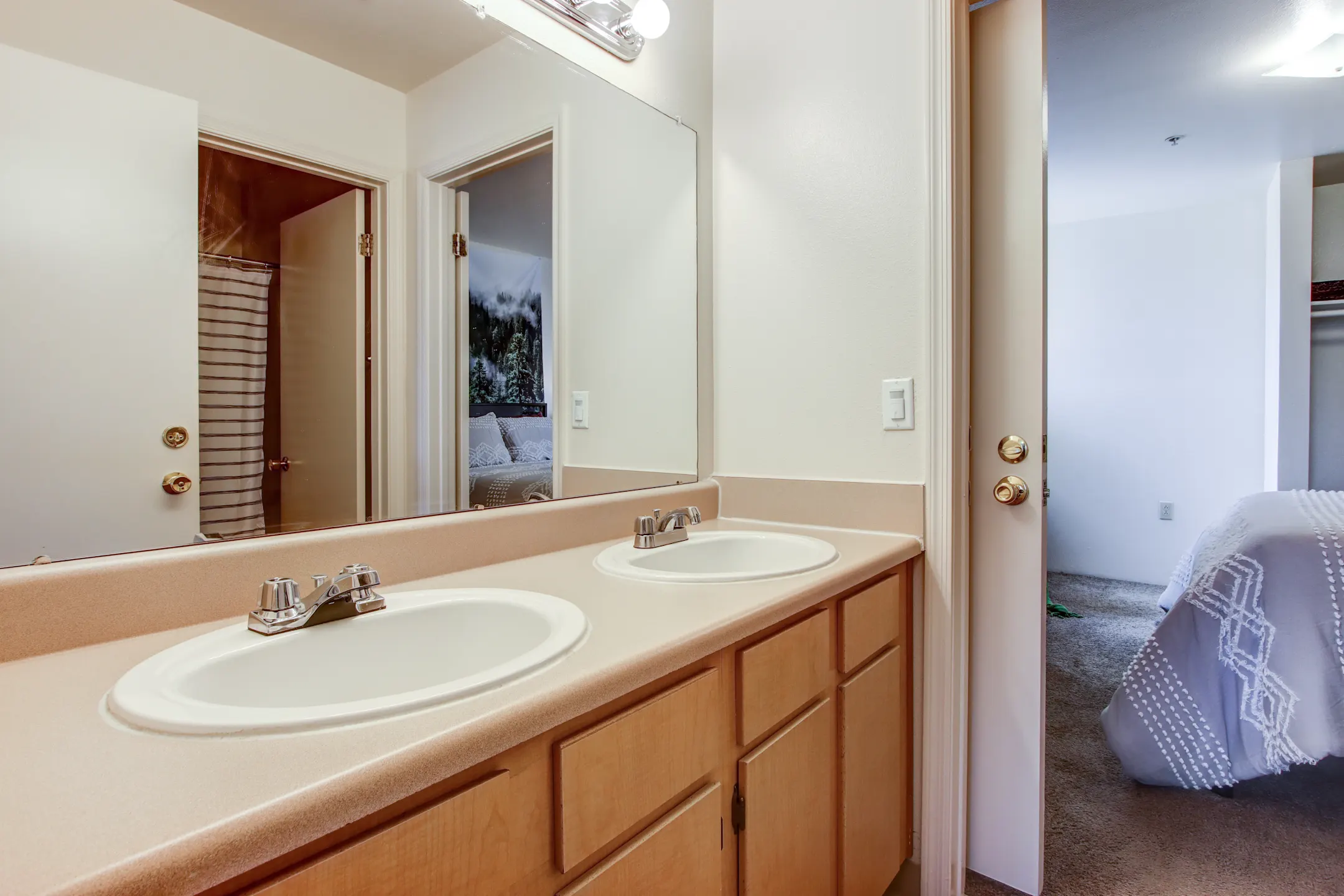 Bathroom - Highland Village - Flagstaff, AZ