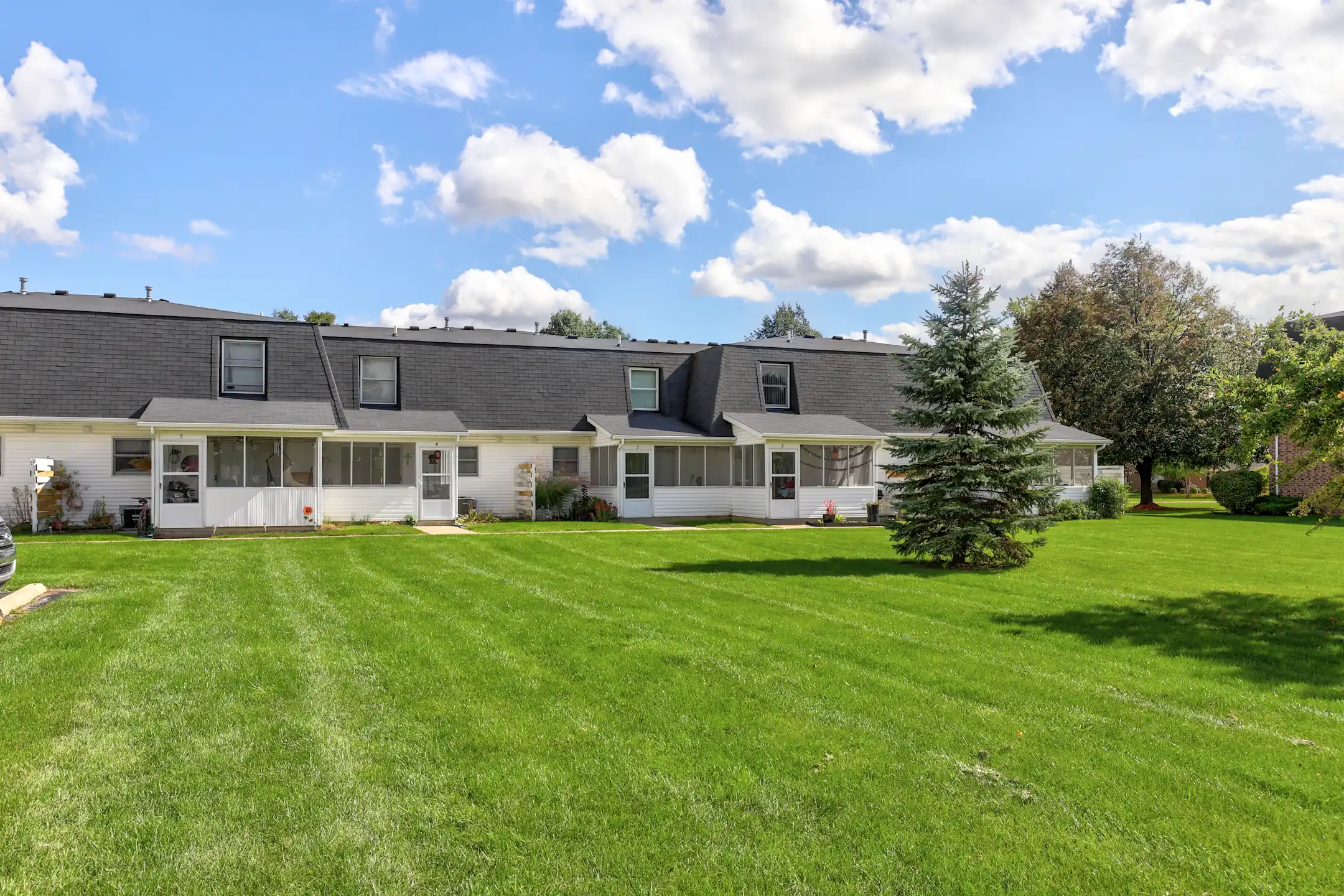 Silver Creek Apartments Apartments Birch Run, MI 48415