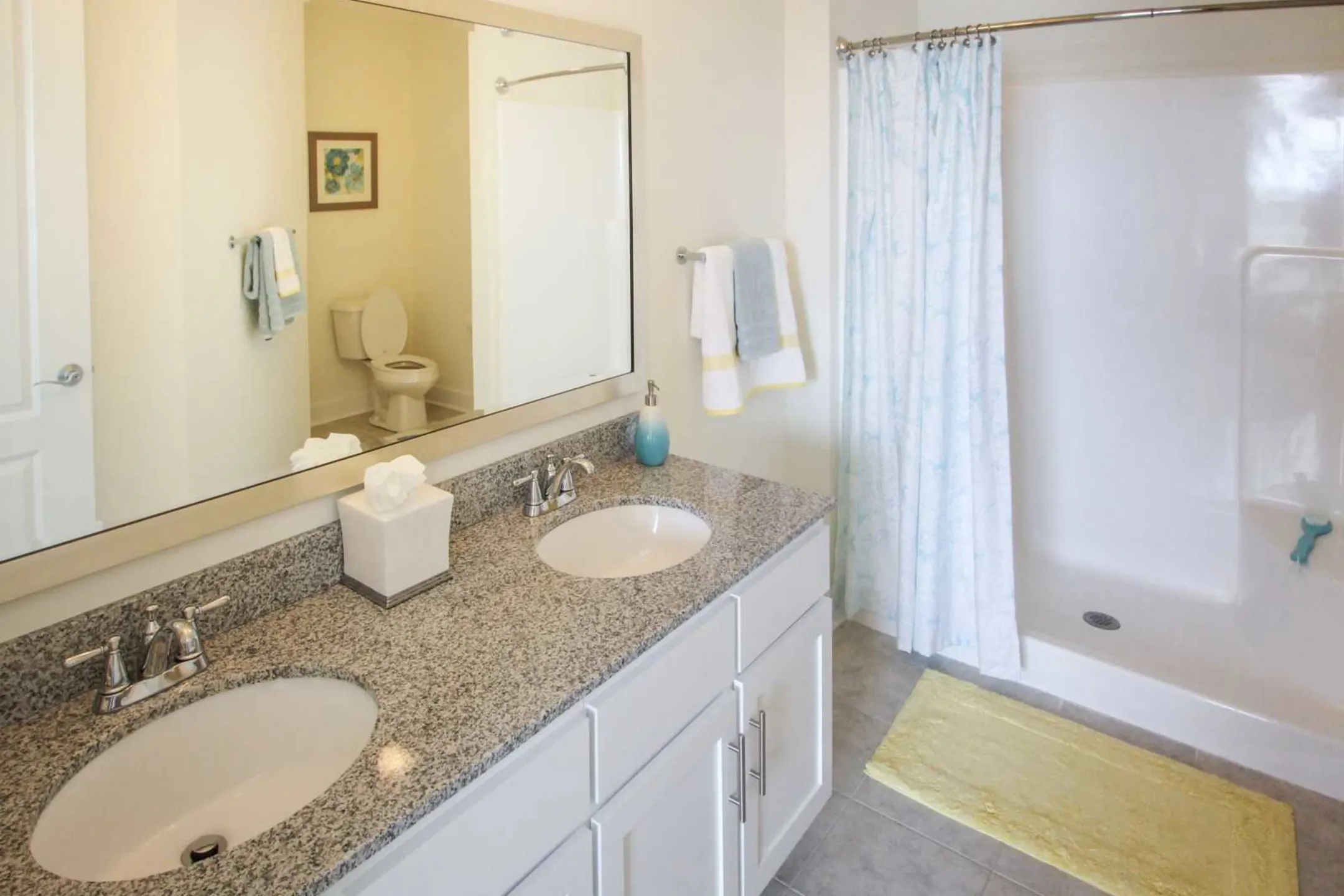 Bathroom - The Residences at Lexington Hills - Cohoes, NY