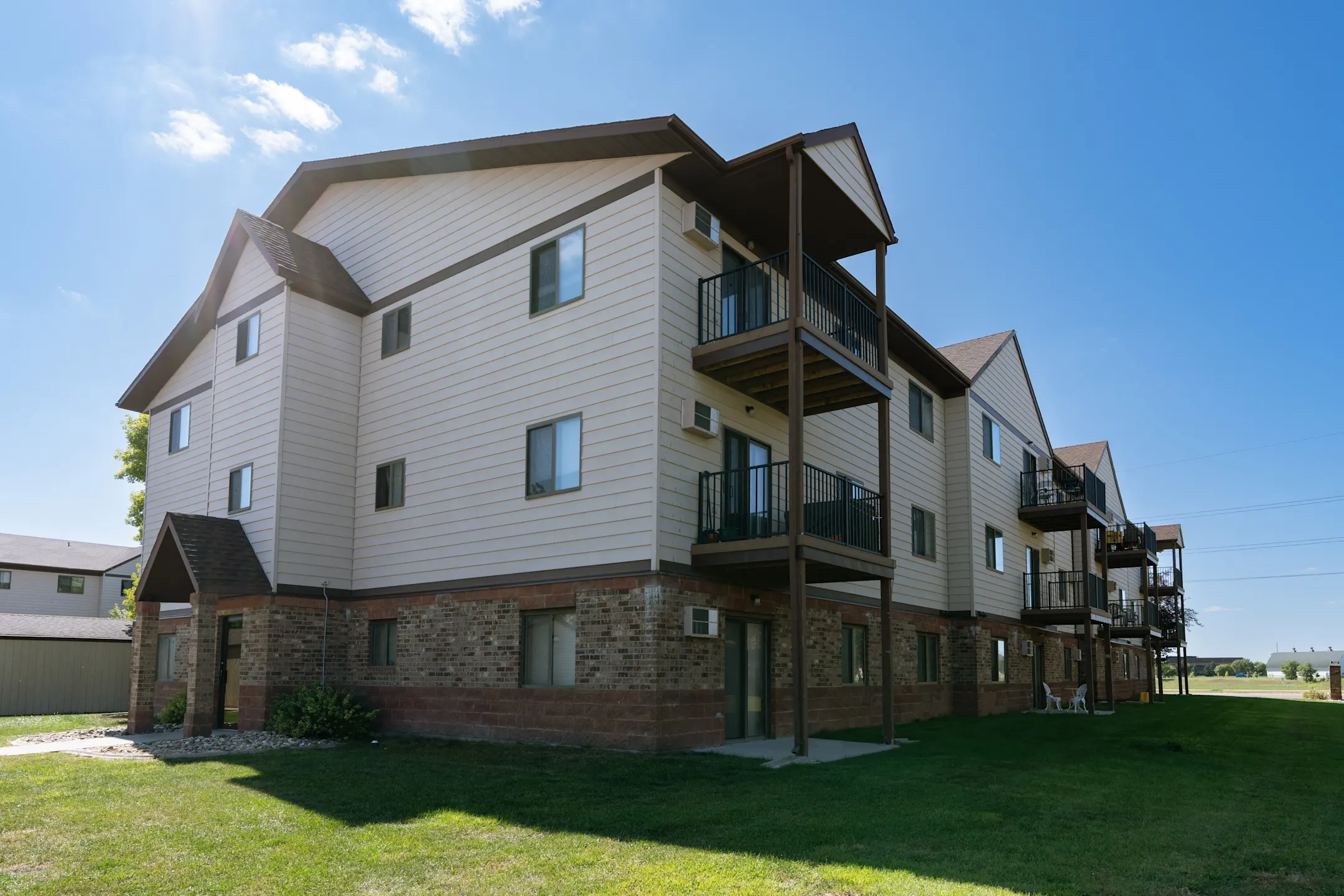 Rosegate Apartments 1760 42nd Street South Fargo, ND for Rent Rent.