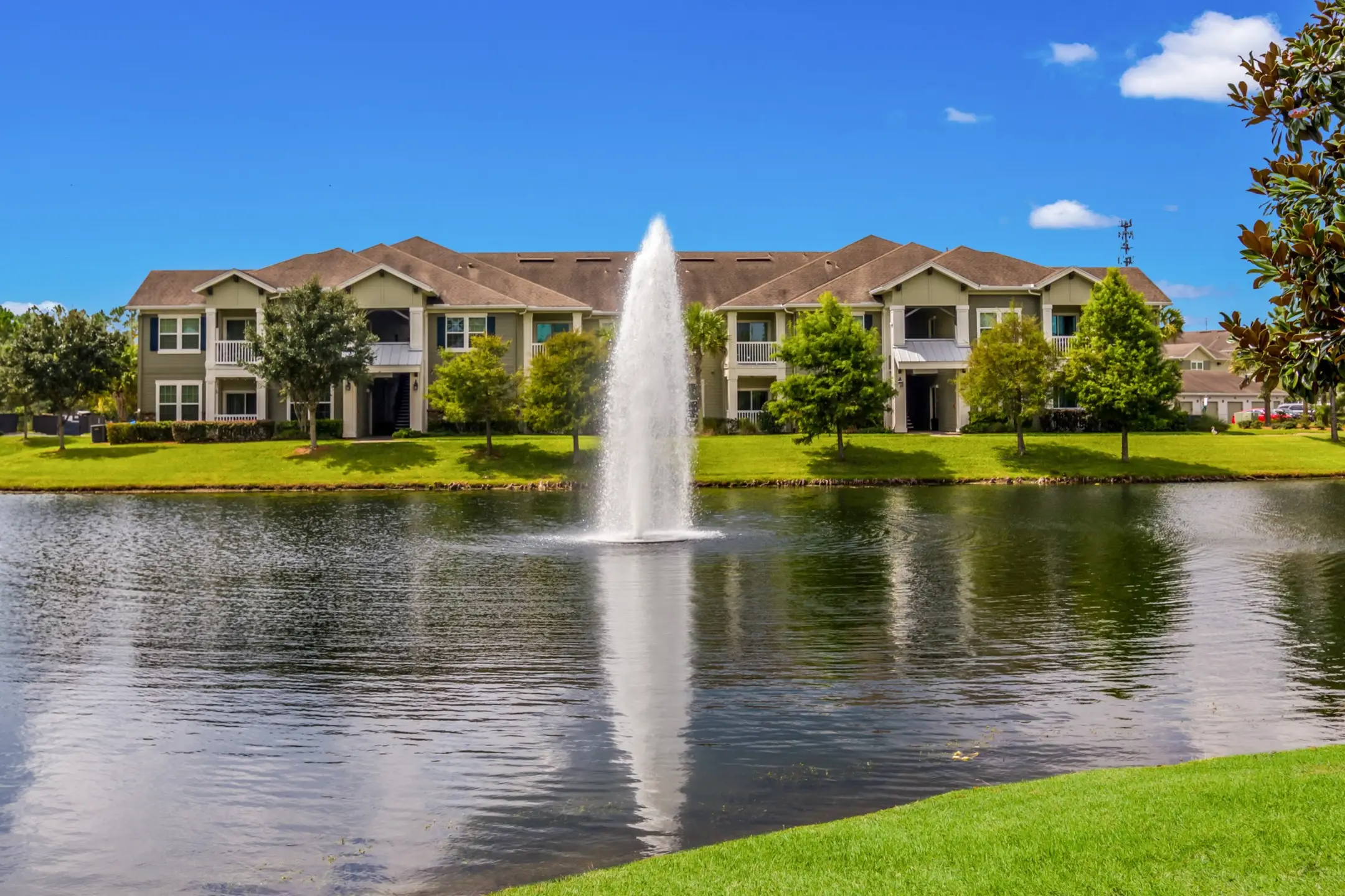 Oakleaf Plantation 250 Cherry Ridge Dr Jacksonville, FL Apartments