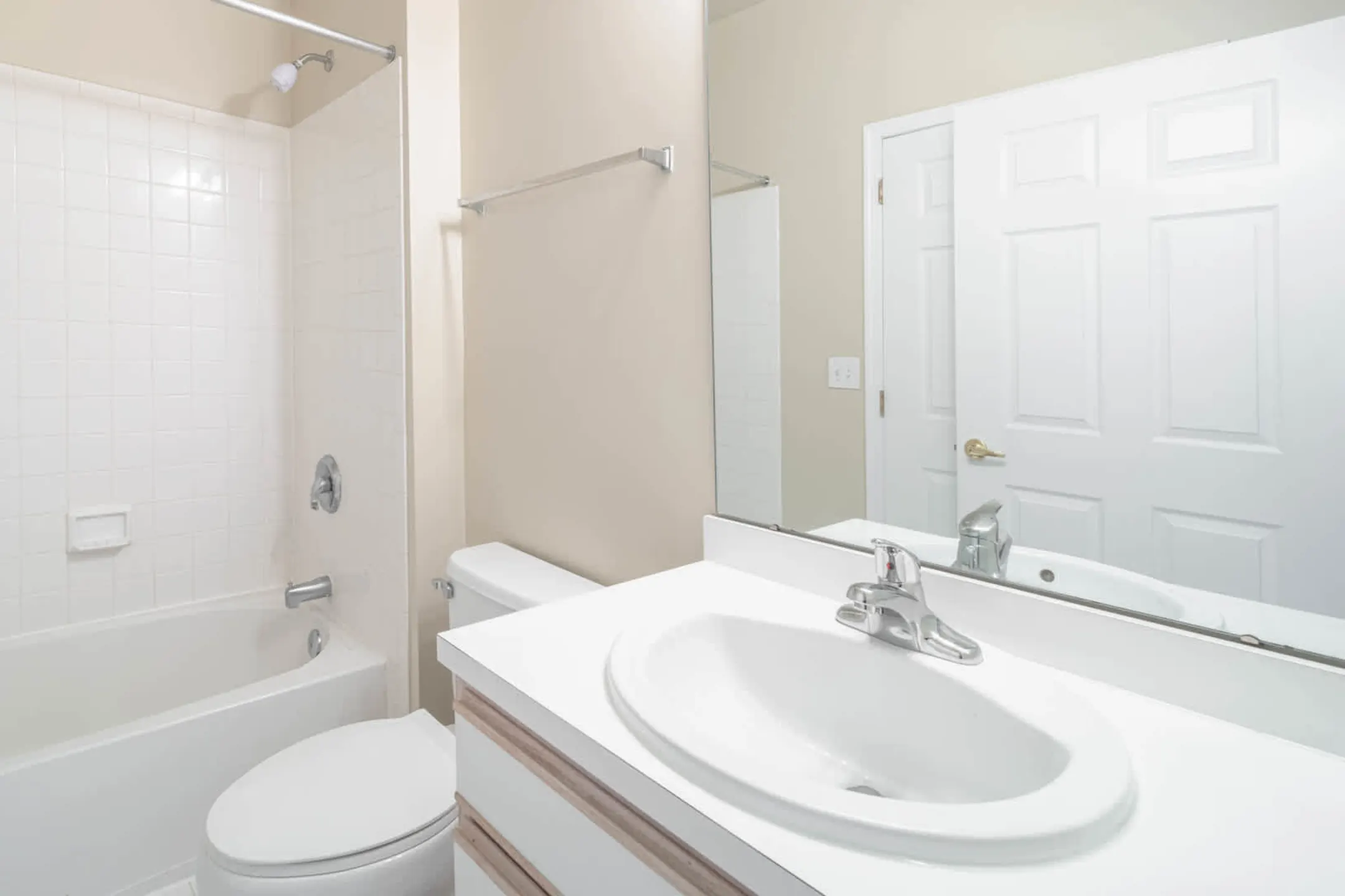 The Highlands at South Plainfield Apartments South Plainfield, NJ 07080