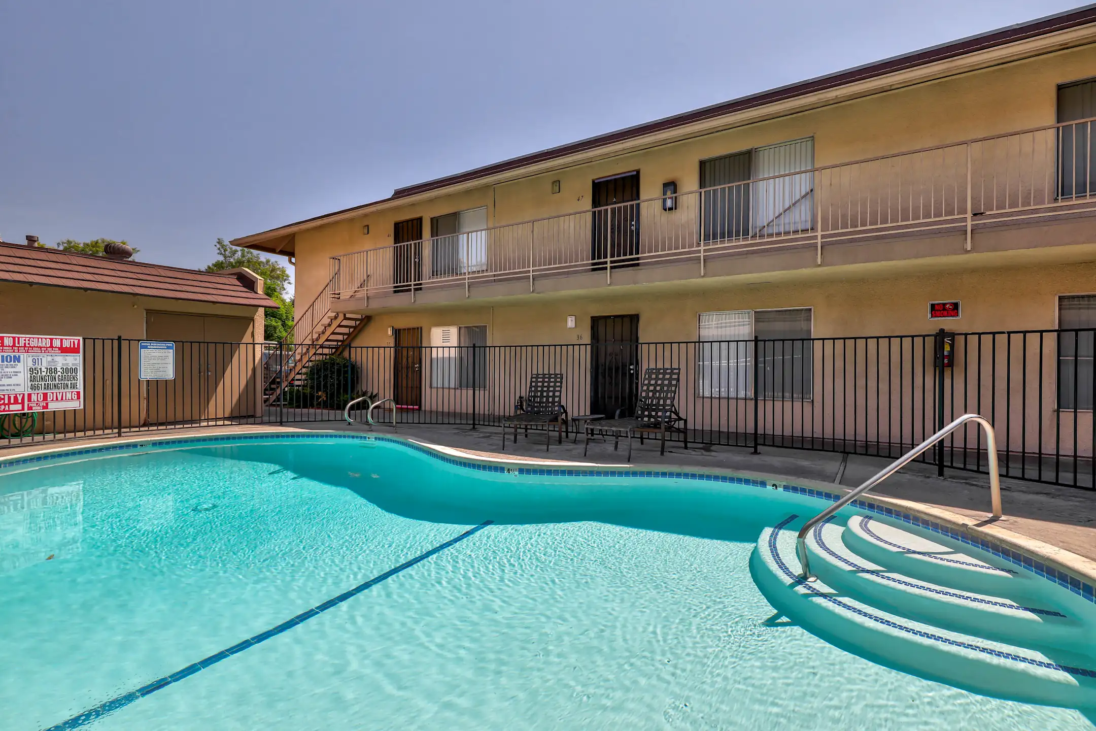 Arlington Gardens 4661 Arlington Ave Riverside, CA Apartments for