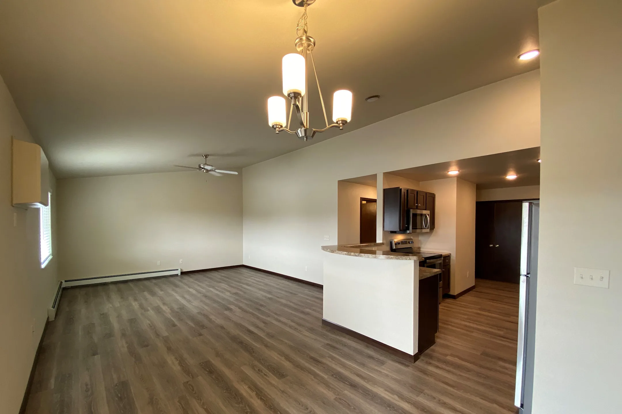Sand Lake Apartments - De Pere, WI