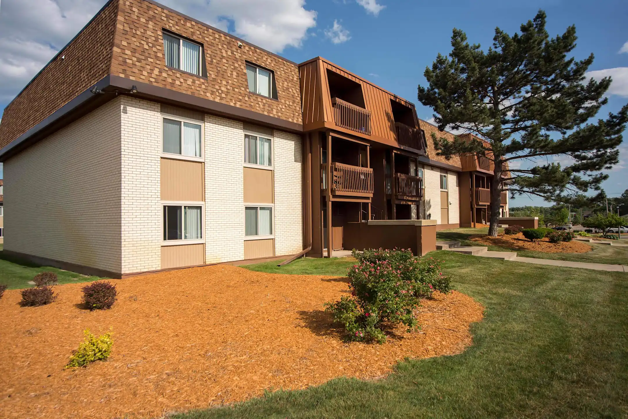 Towne Square 3029 Beau Jardin Dr Lansing, MI Apartments for Rent