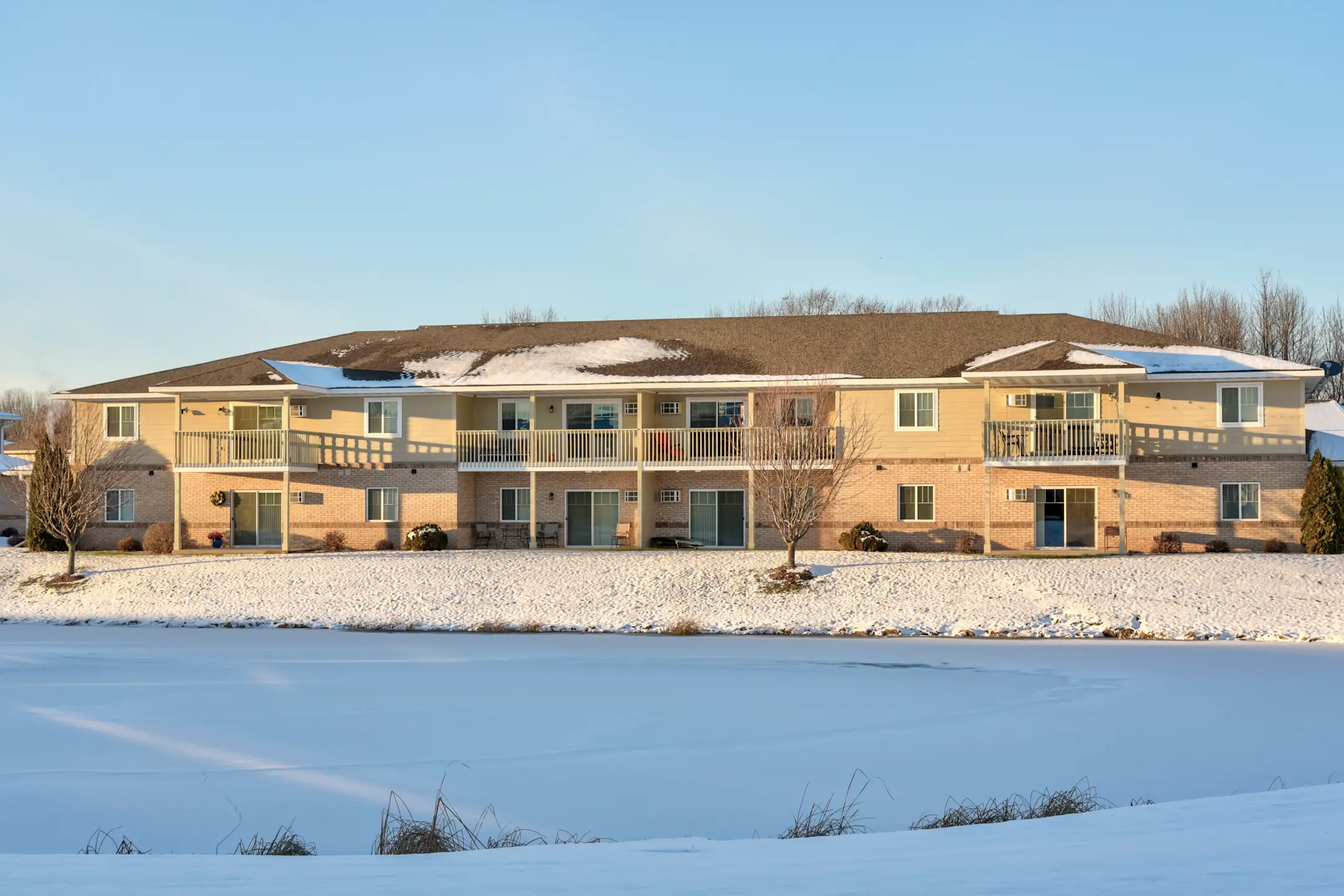 Scheuring Heights Apartments De Pere, WI 54115
