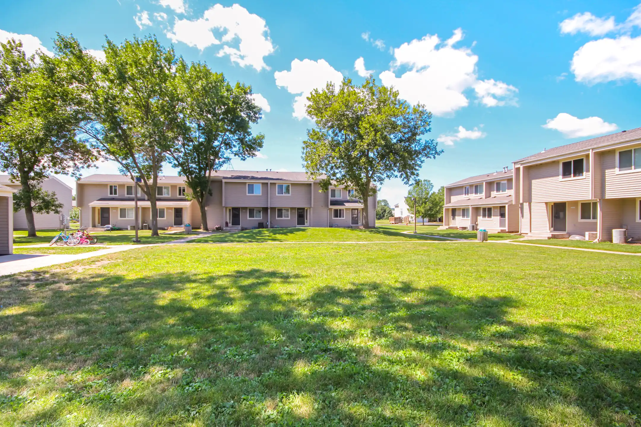 Lake City Apartments 1109 N High St Lake City, MN Apartments for