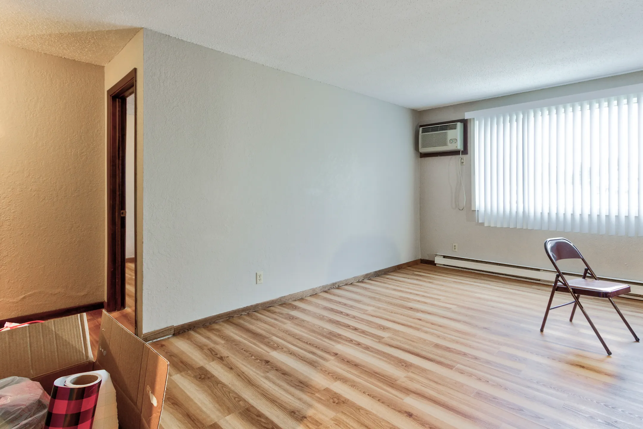 Foot Lake Apartments 400410 30th St Nw Willmar, MN Apartments for