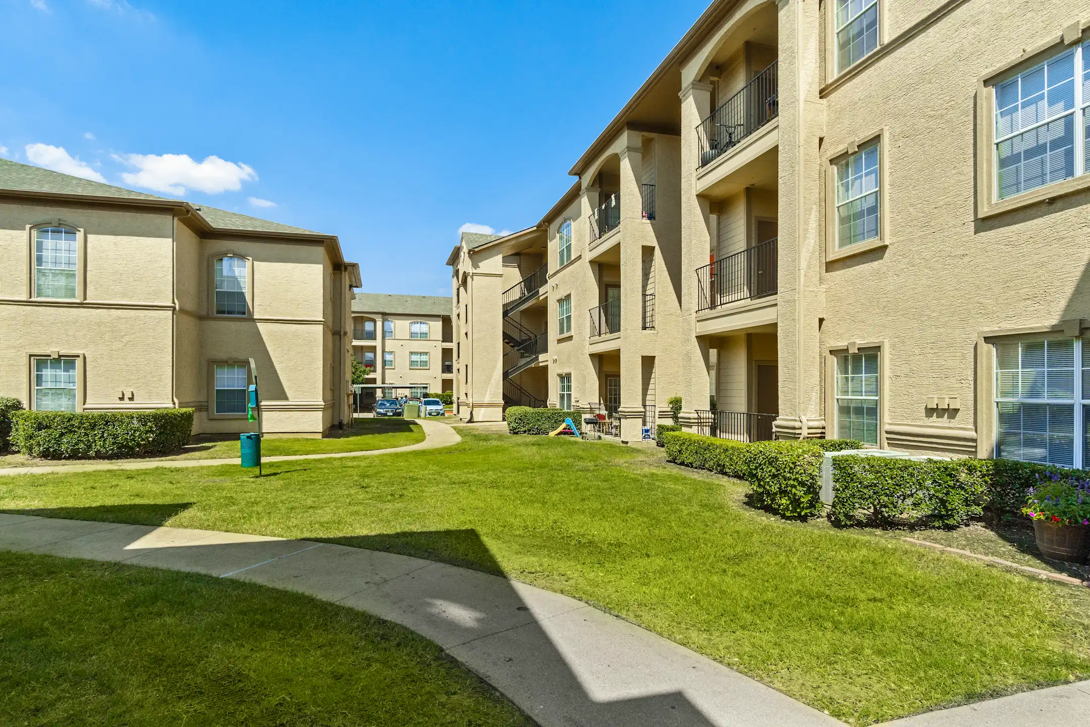 Fountains of Burleson Apartments Burleson, TX 76028