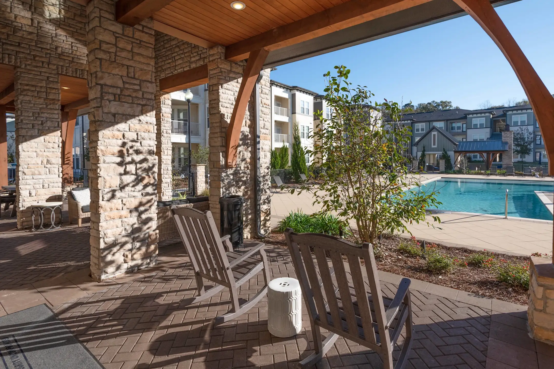 Tapestry Long Farm 16333 Columns Way Baton Rouge, LA Apartments for