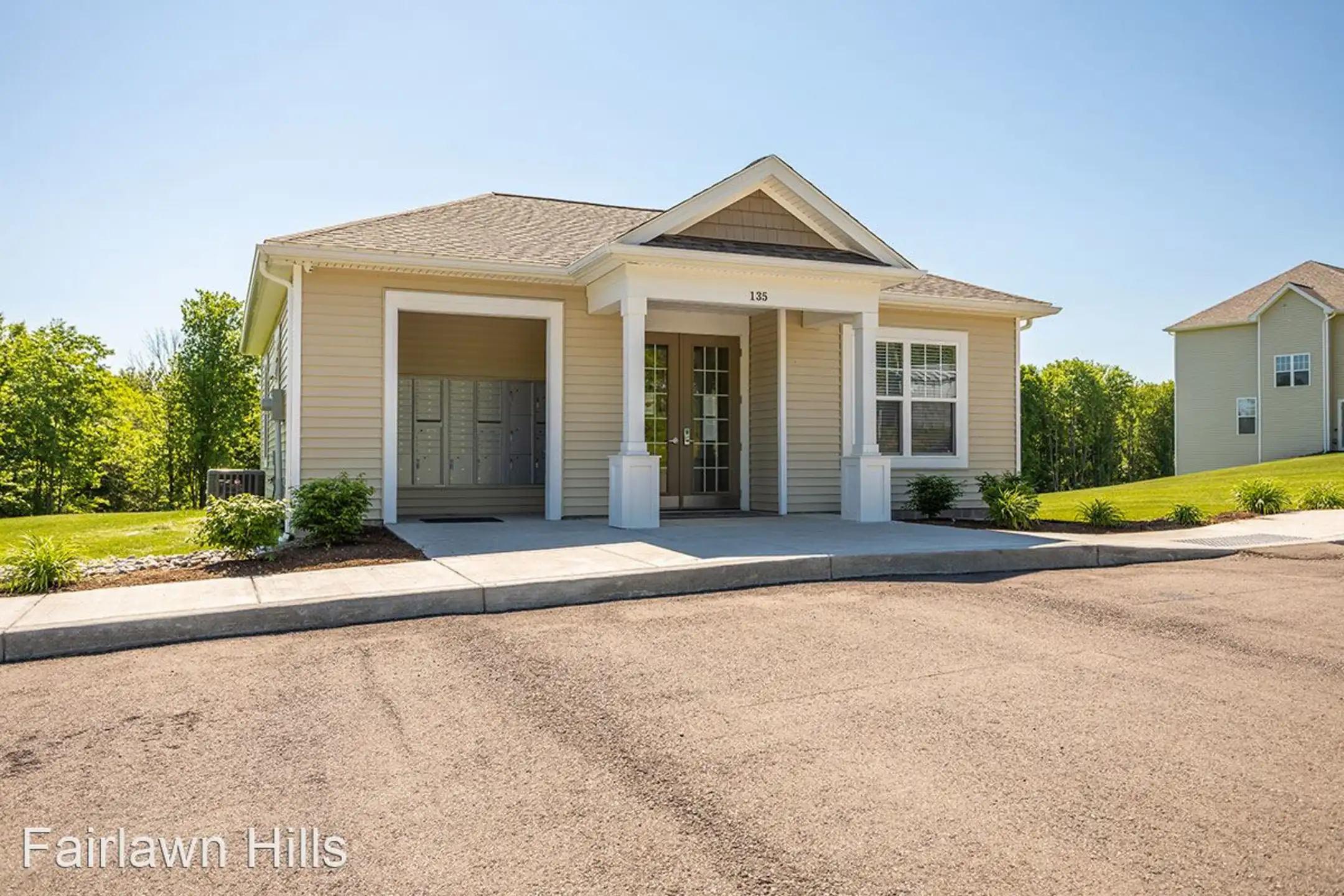 Building - Fairlawn Hills - Hornell, NY