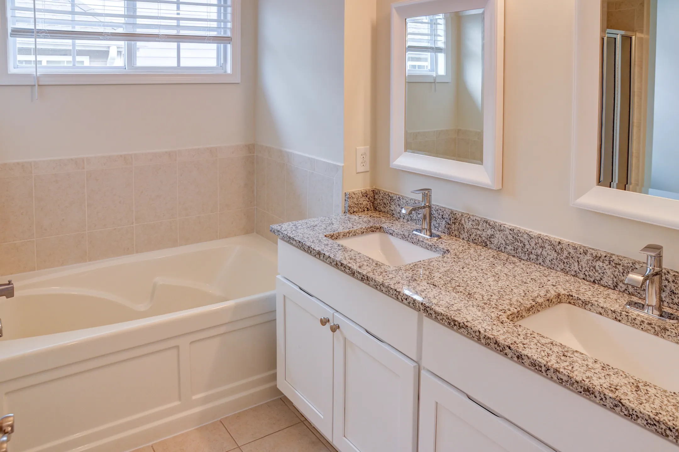 Pike Run Communities Apartments Belle Mead, NJ 08502