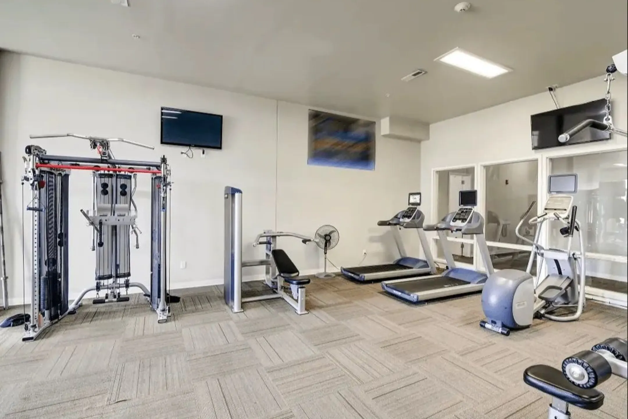 Fitness Weight Room - North Highlands Luxury Apartments - Minot, ND