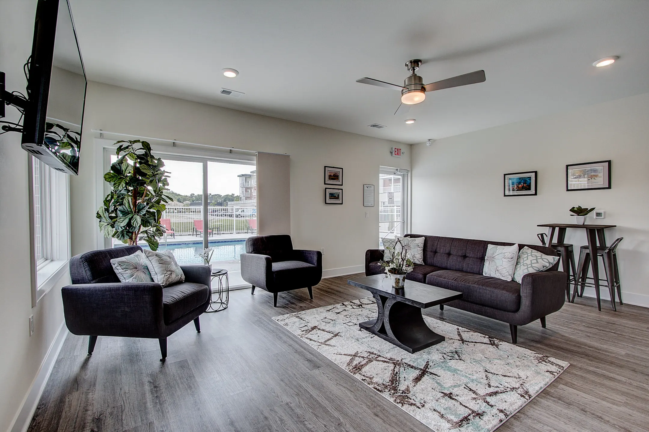 The View at Towne Center Luxury Apartments W171 S7452 Lannon Dr