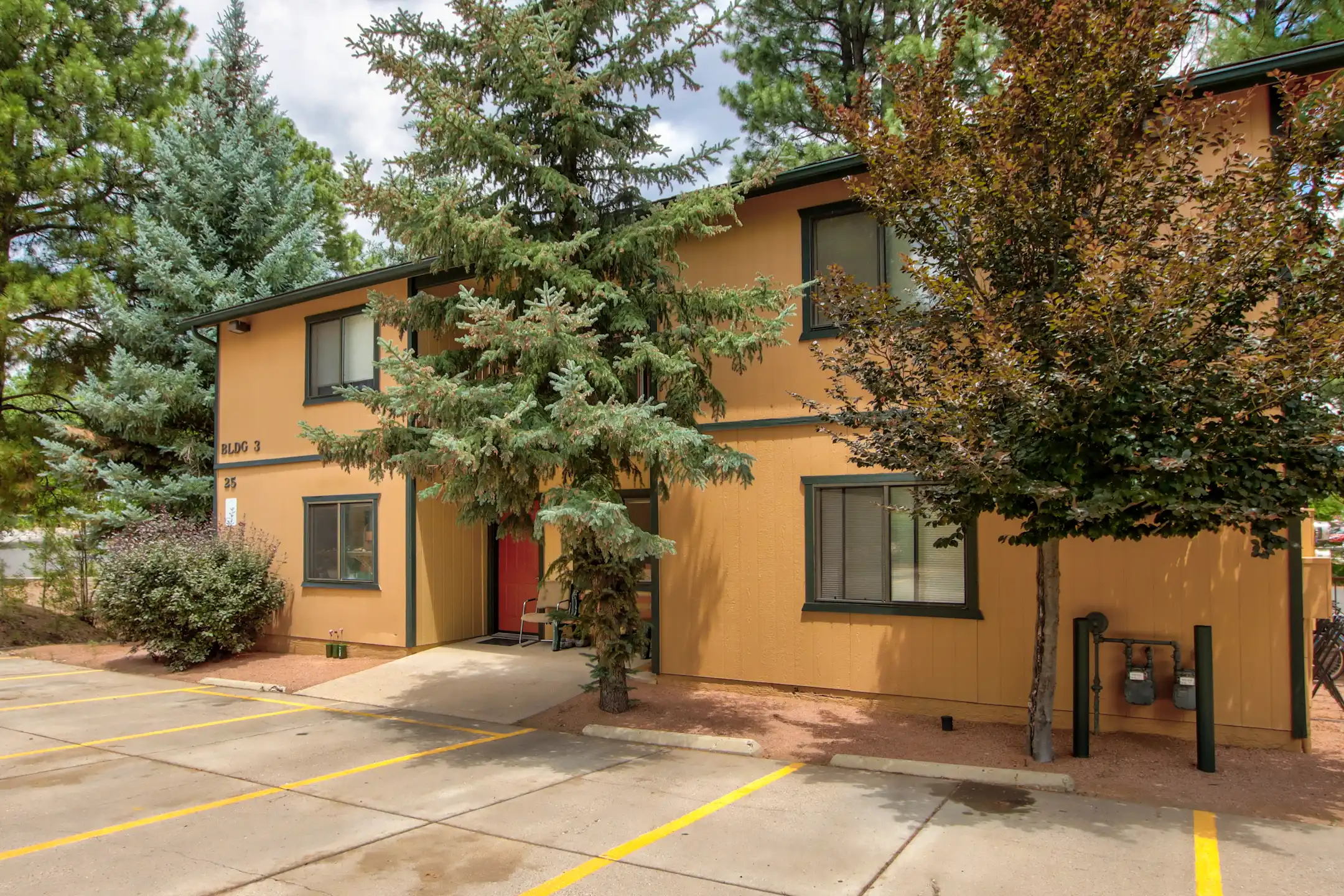 Wavertree Apartments 51 S Maricopa St Flagstaff, AZ Apartments for